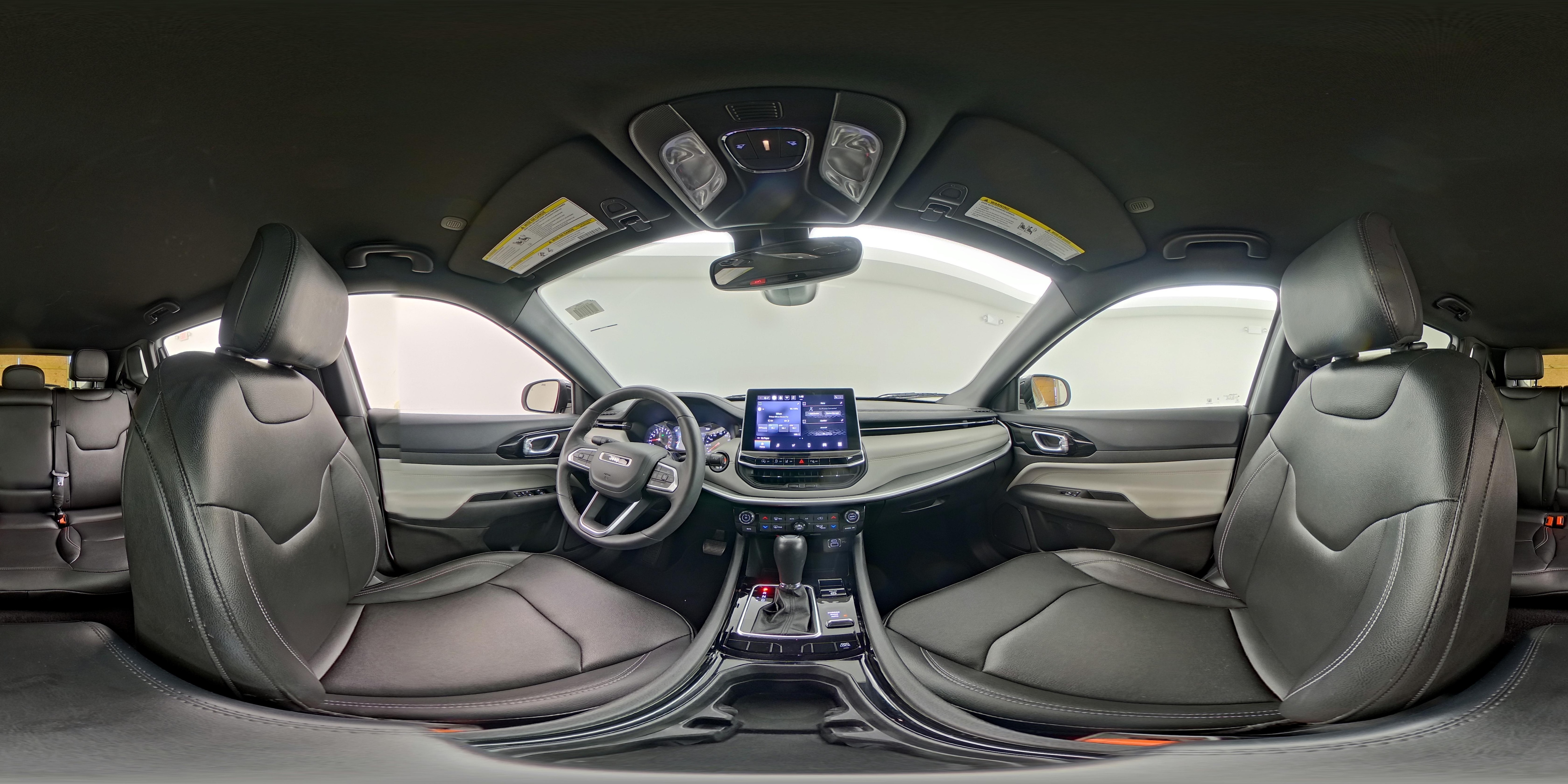 2025 Jeep Compass Limited - Photo 24