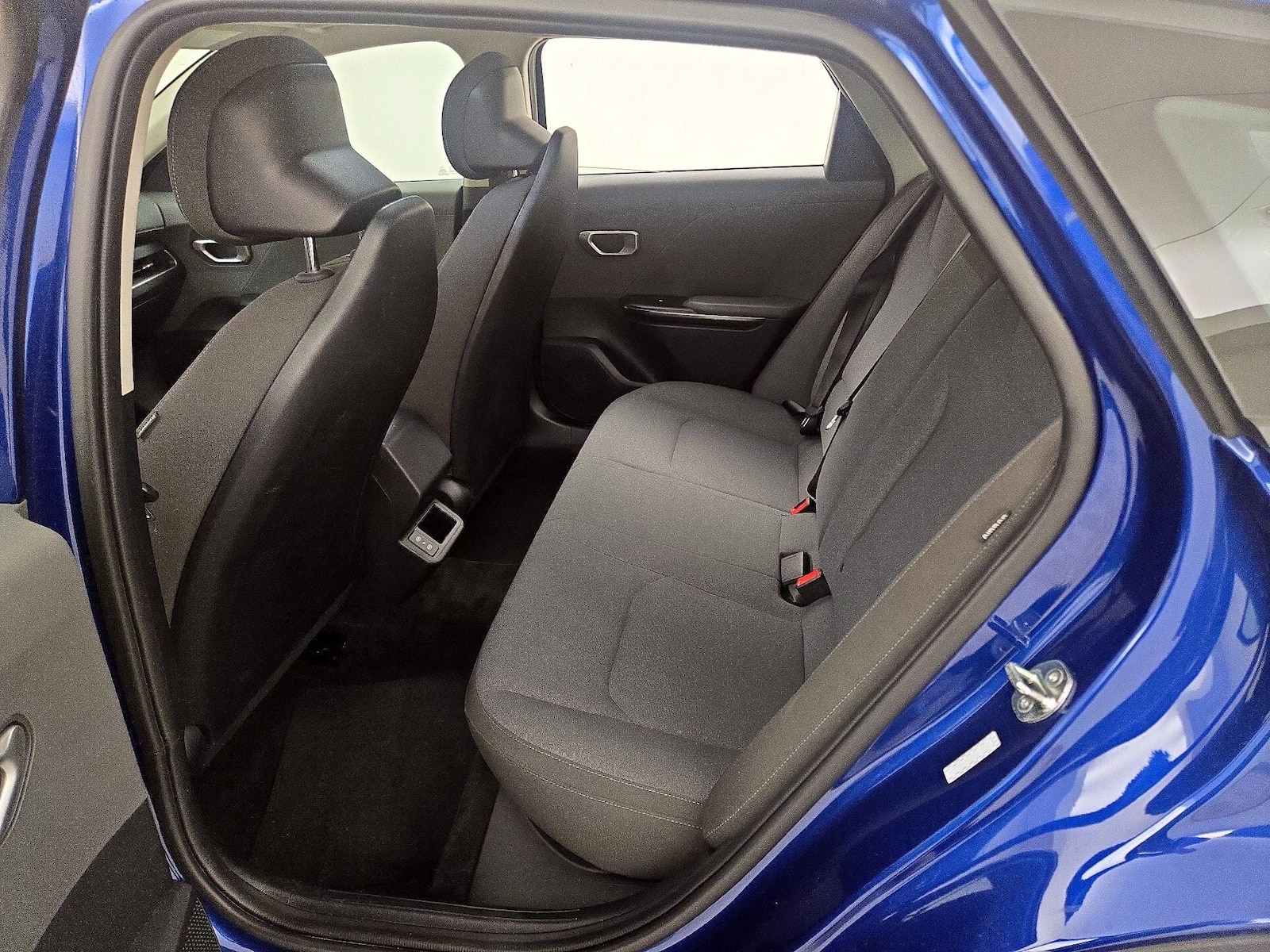 2025 Kia K4 LXS - Photo 20