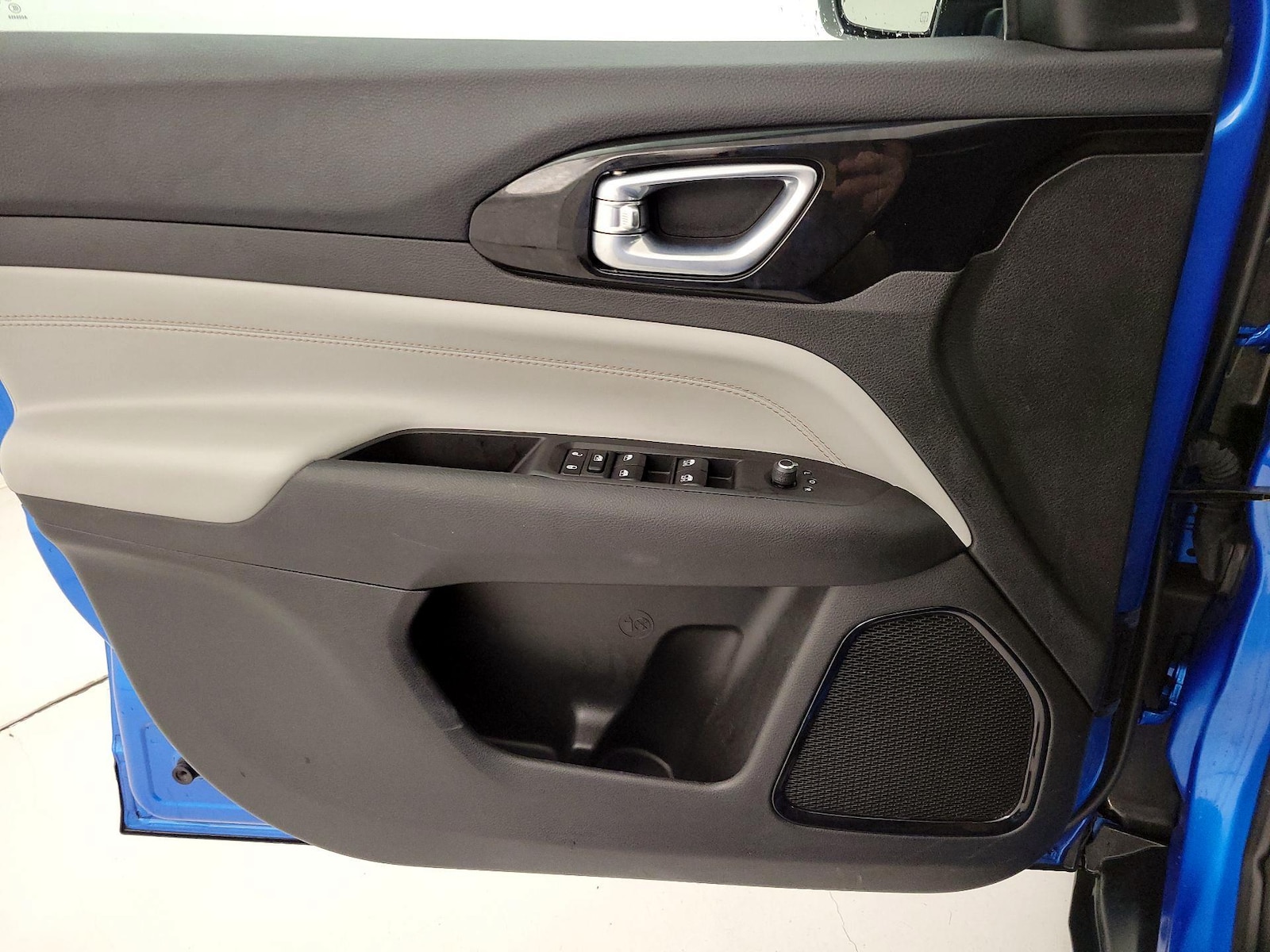 2025 Jeep Compass Limited - Photo 13