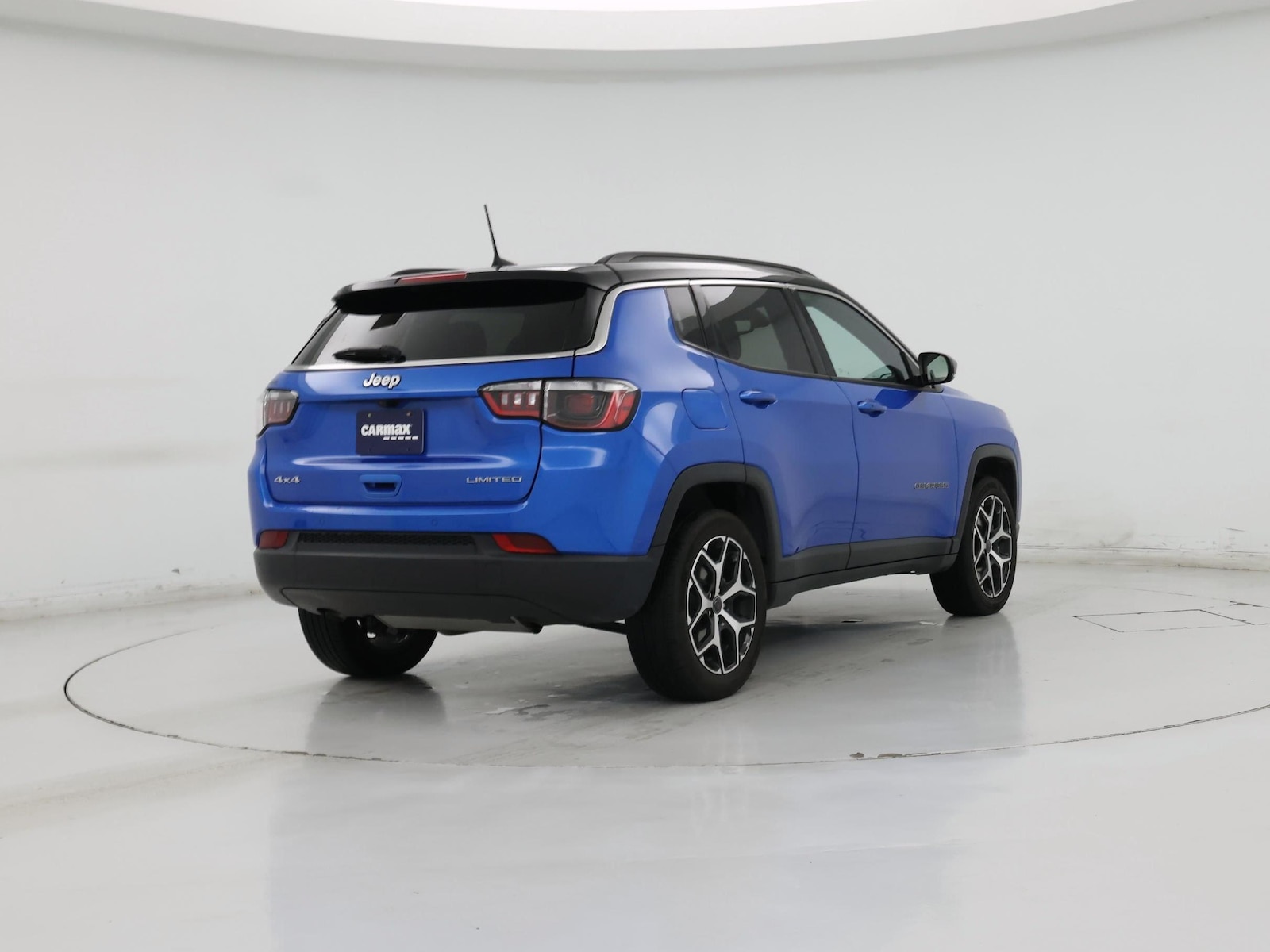 2025 Jeep Compass Limited - Photo 9