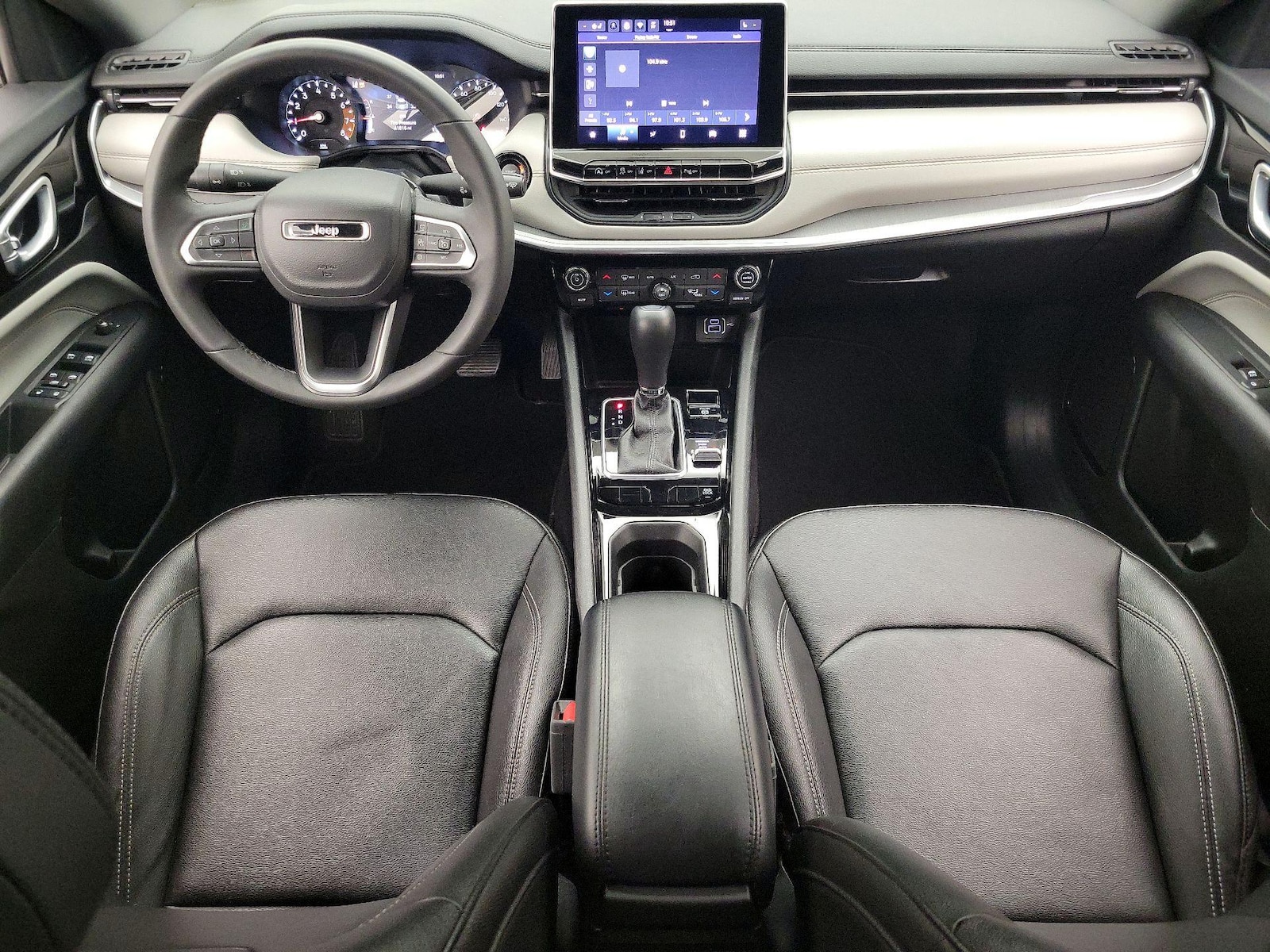 2025 Jeep Compass Limited - Photo 10
