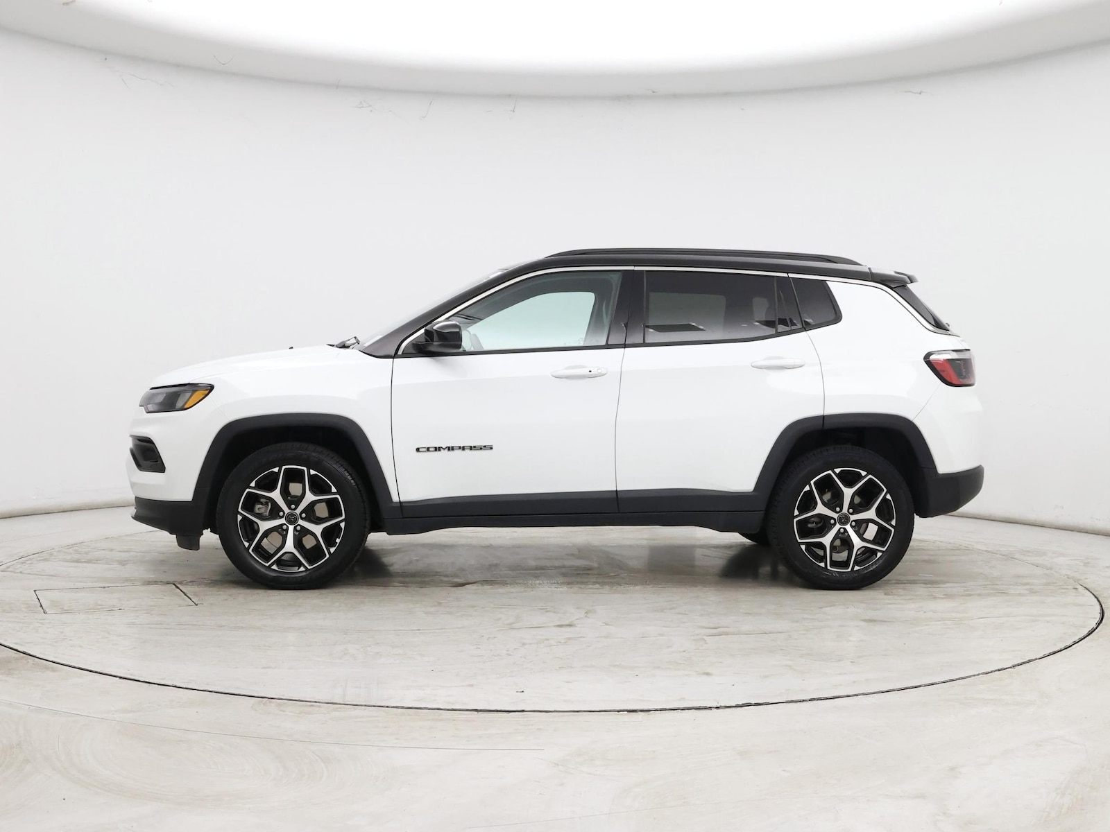 2025 Jeep Compass Limited - Photo 4