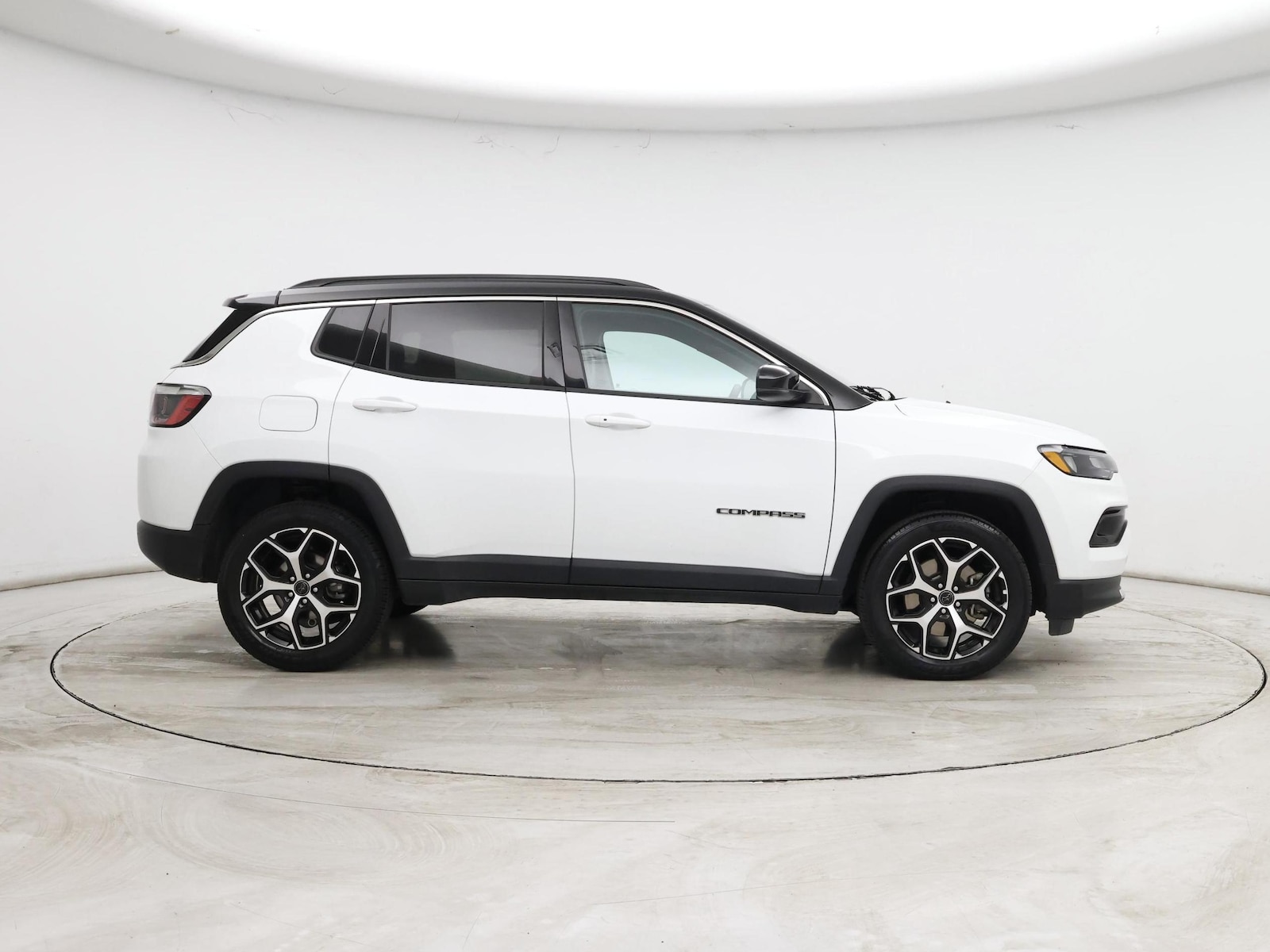 2025 Jeep Compass Limited - Photo 8