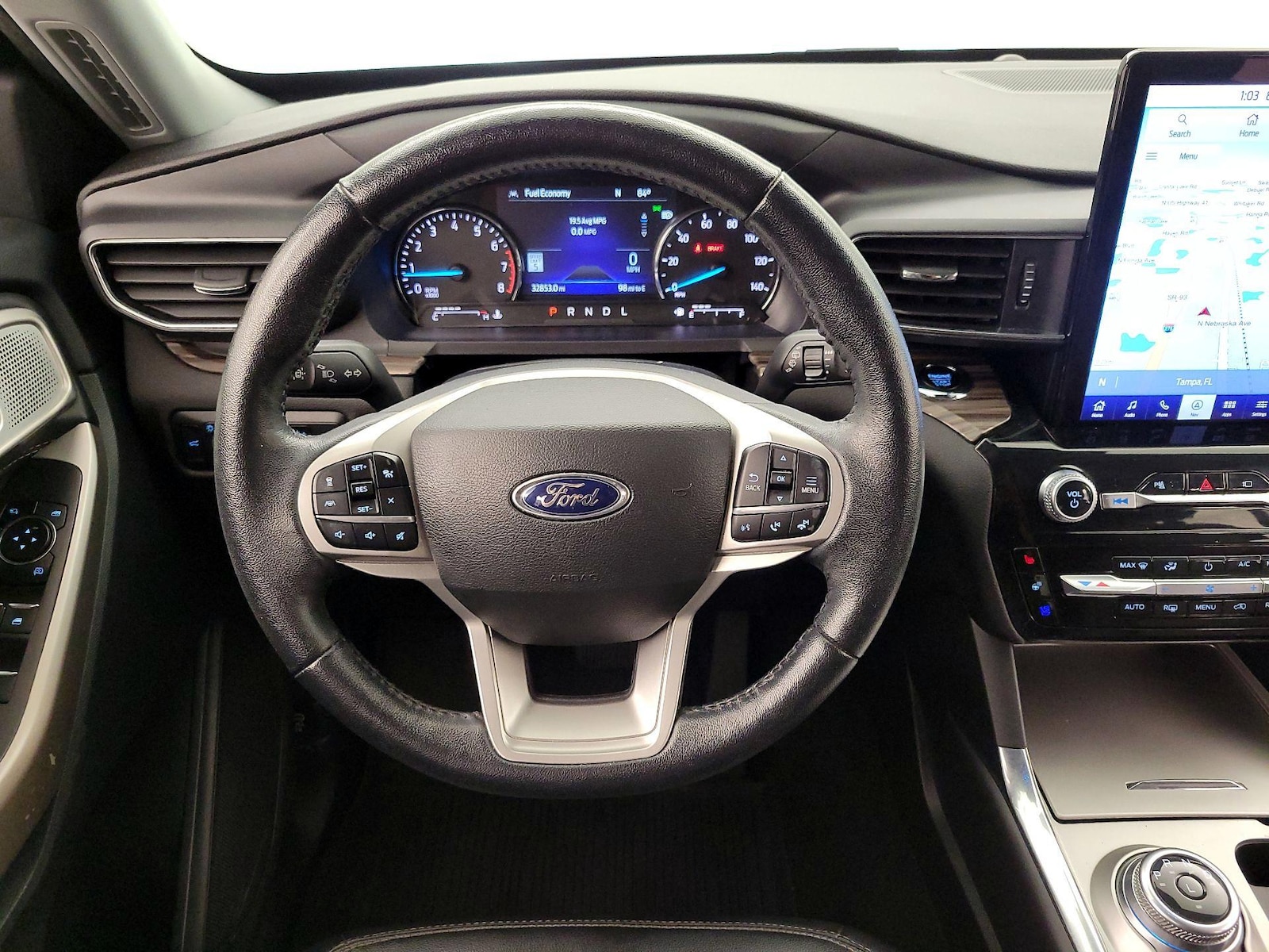 2022 Ford Explorer Limited - Photo 11