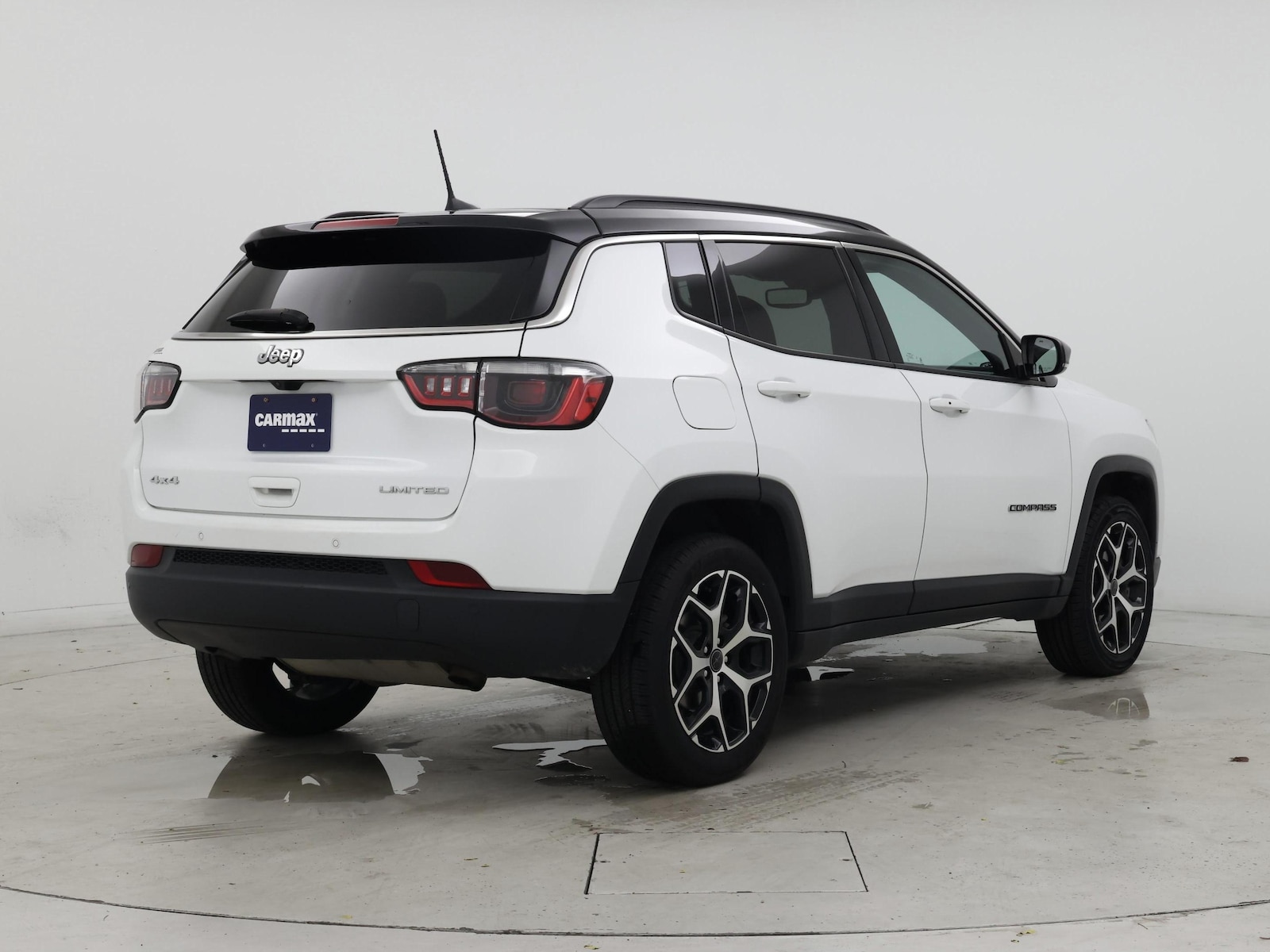 2025 Jeep Compass Limited - Photo 9