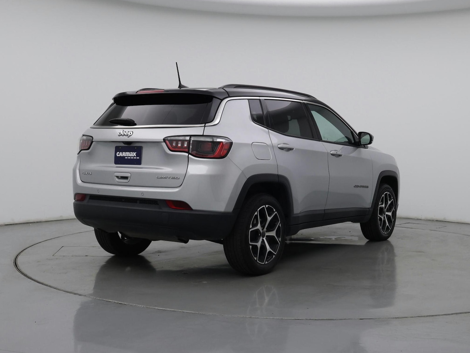 2025 Jeep Compass Limited - Photo 9