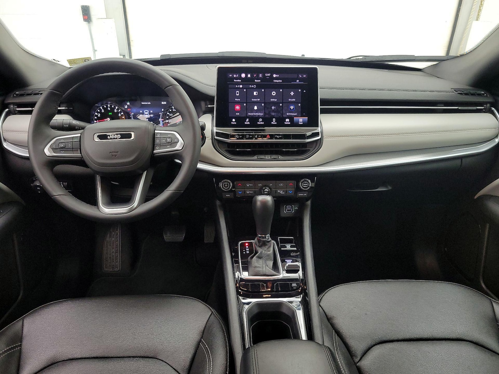 Apple CarPlay® & Android Auto™