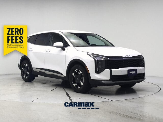 White 2026 Kia Sportage SUV / Crossover Front-Wheel Drive Automatic