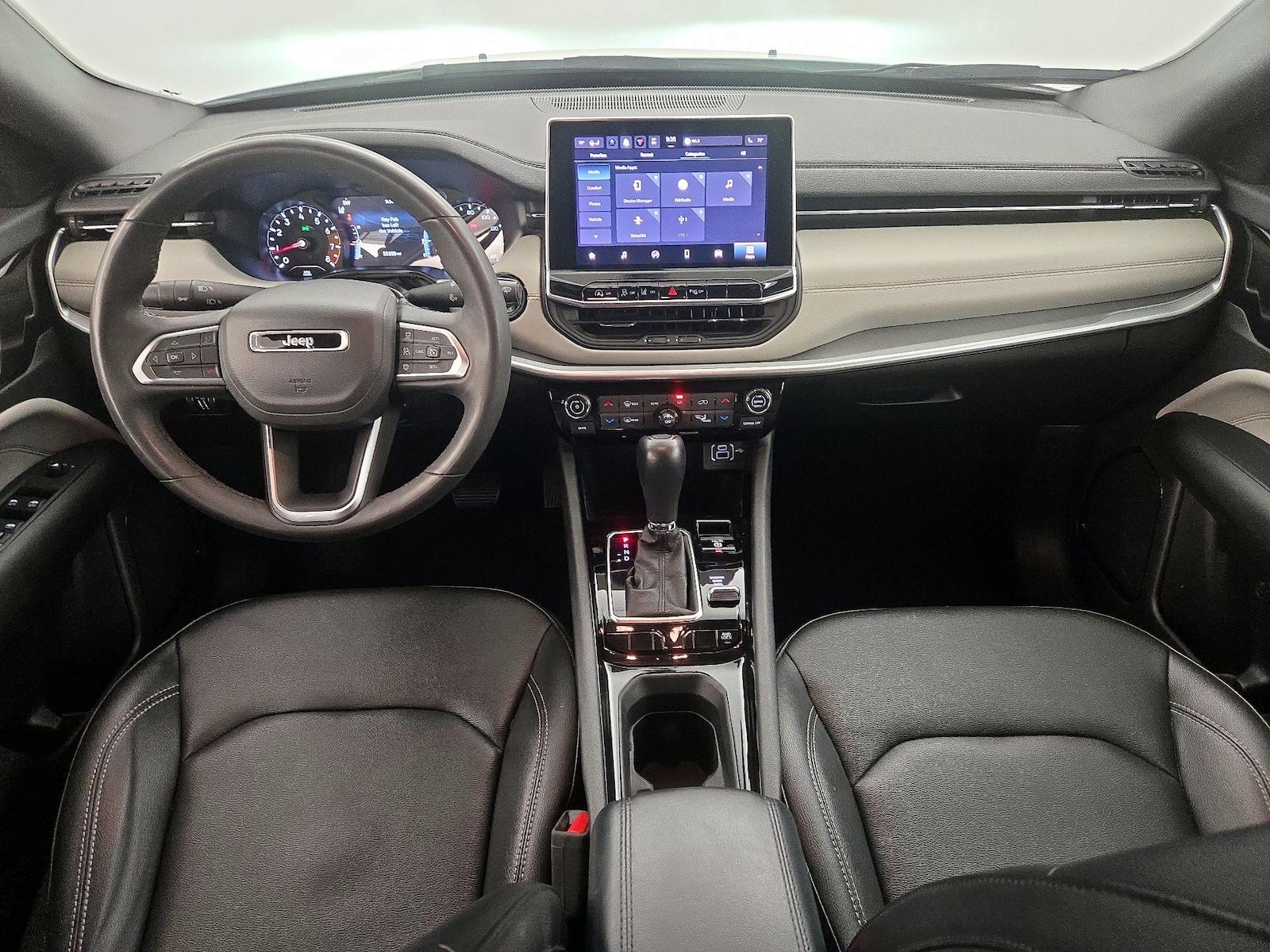 Apple CarPlay® & Android Auto™
