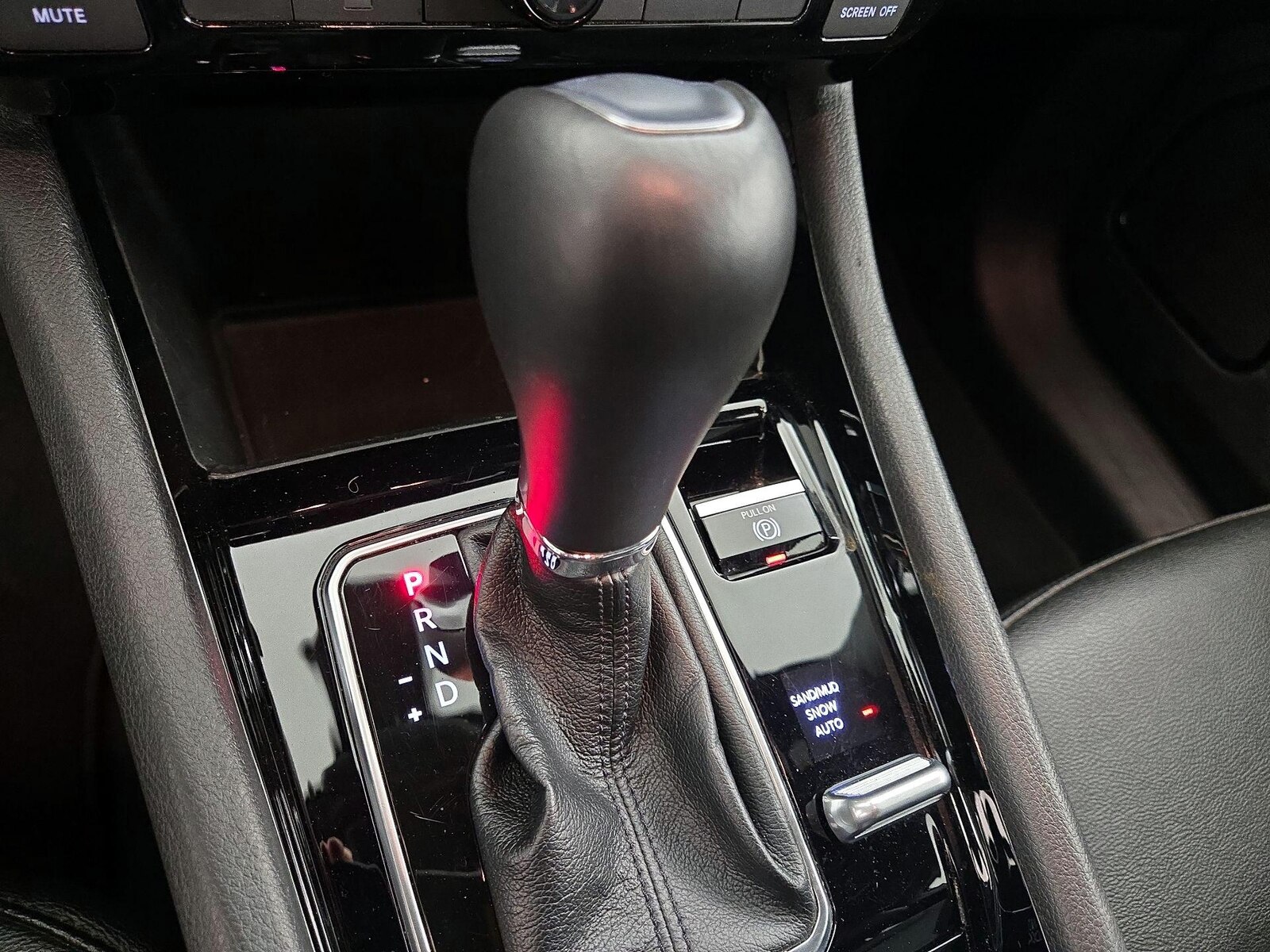 2025 Jeep Compass Limited - Photo 18