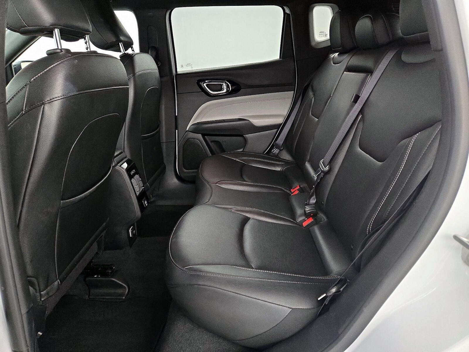 2025 Jeep Compass Limited - Photo 20