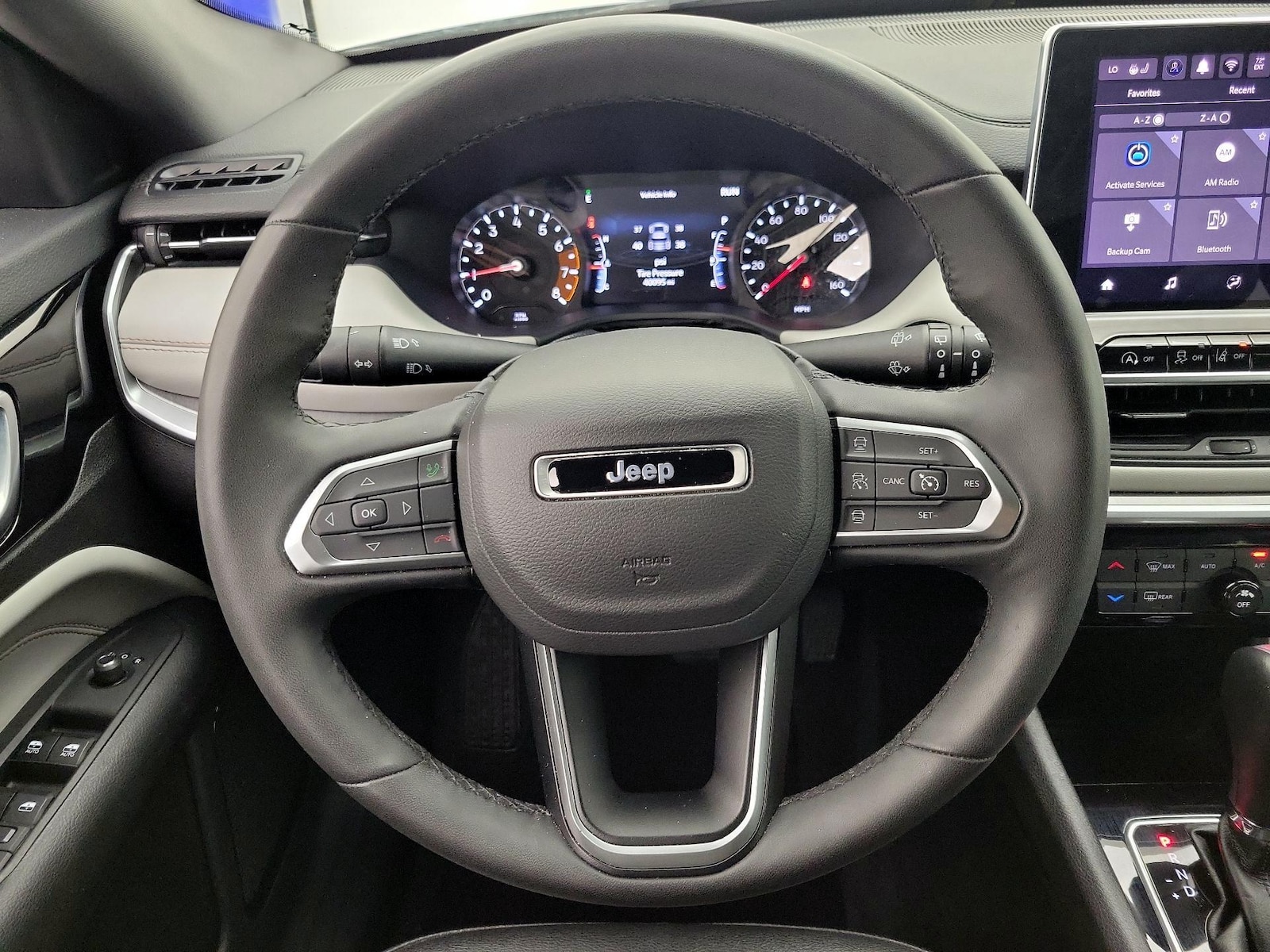 2025 Jeep Compass Limited - Photo 11
