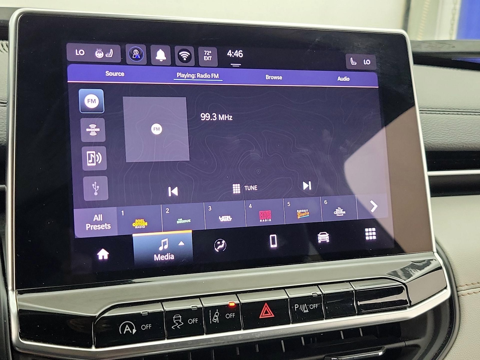 2025 Jeep Compass Limited - Photo 16