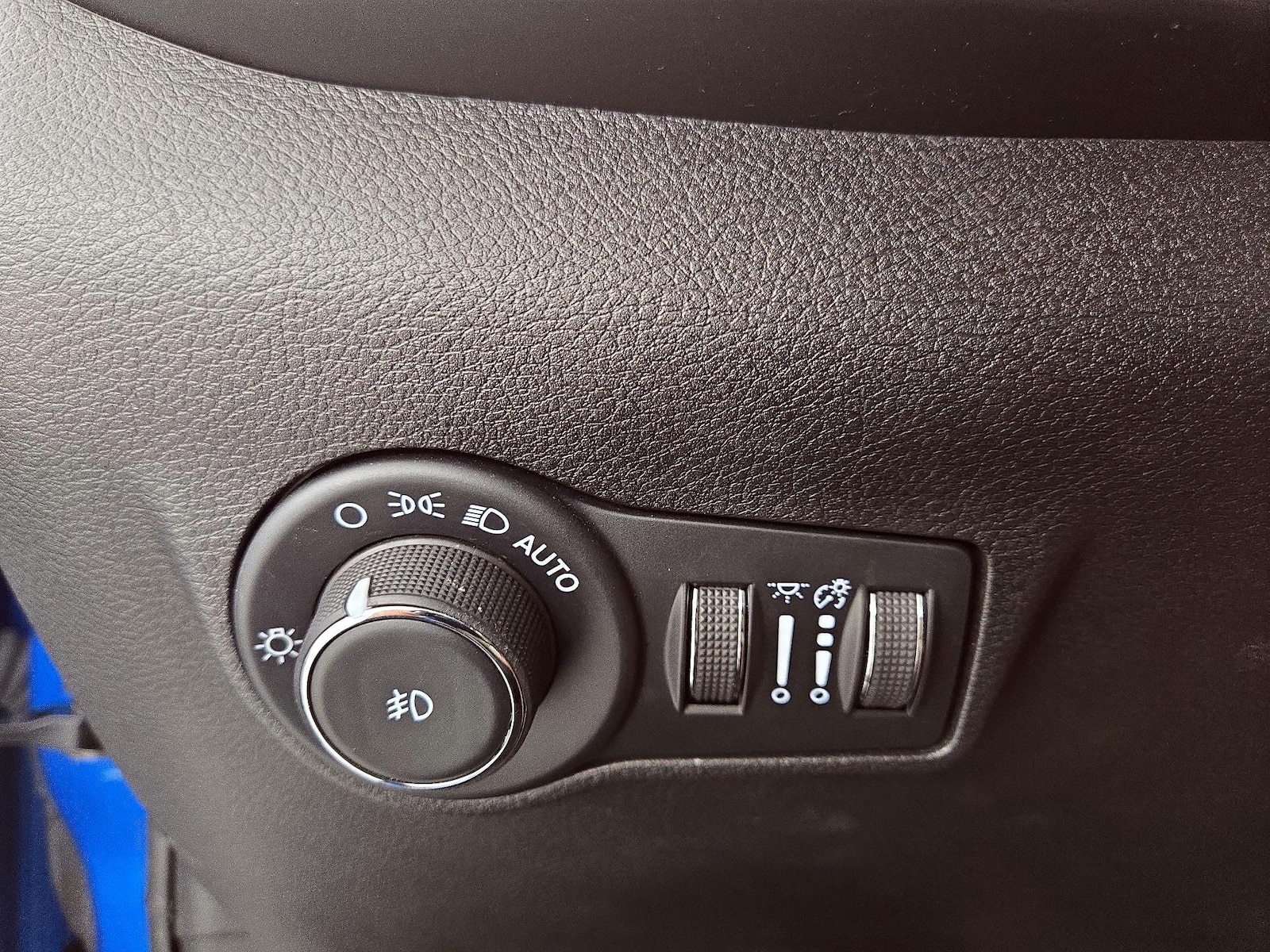 2025 Jeep Compass Limited - Photo 14