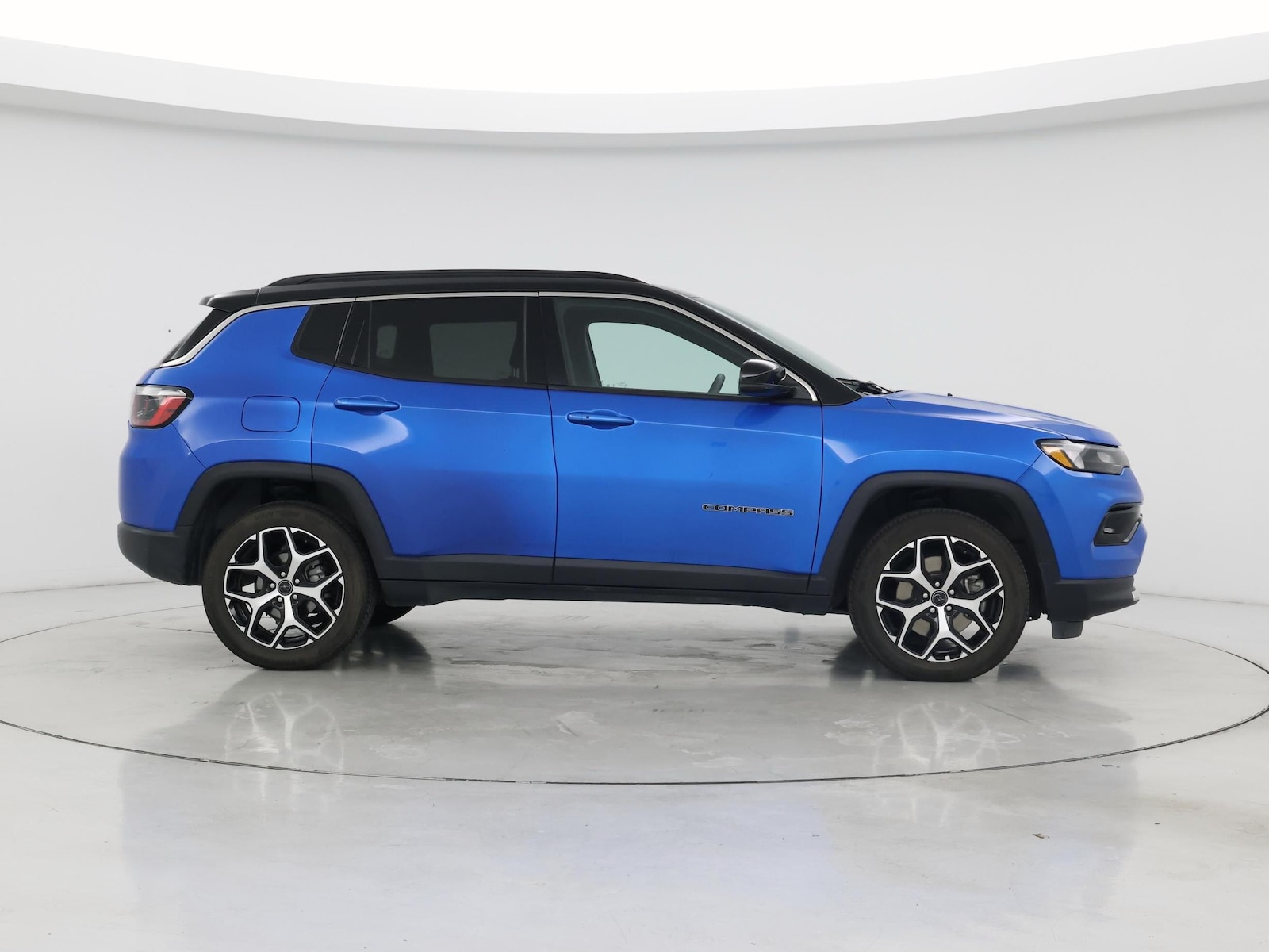 2025 Jeep Compass Limited - Photo 8