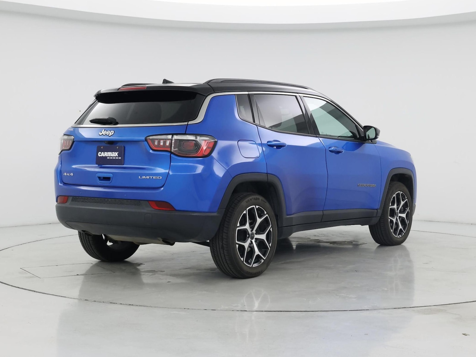2025 Jeep Compass Limited - Photo 9