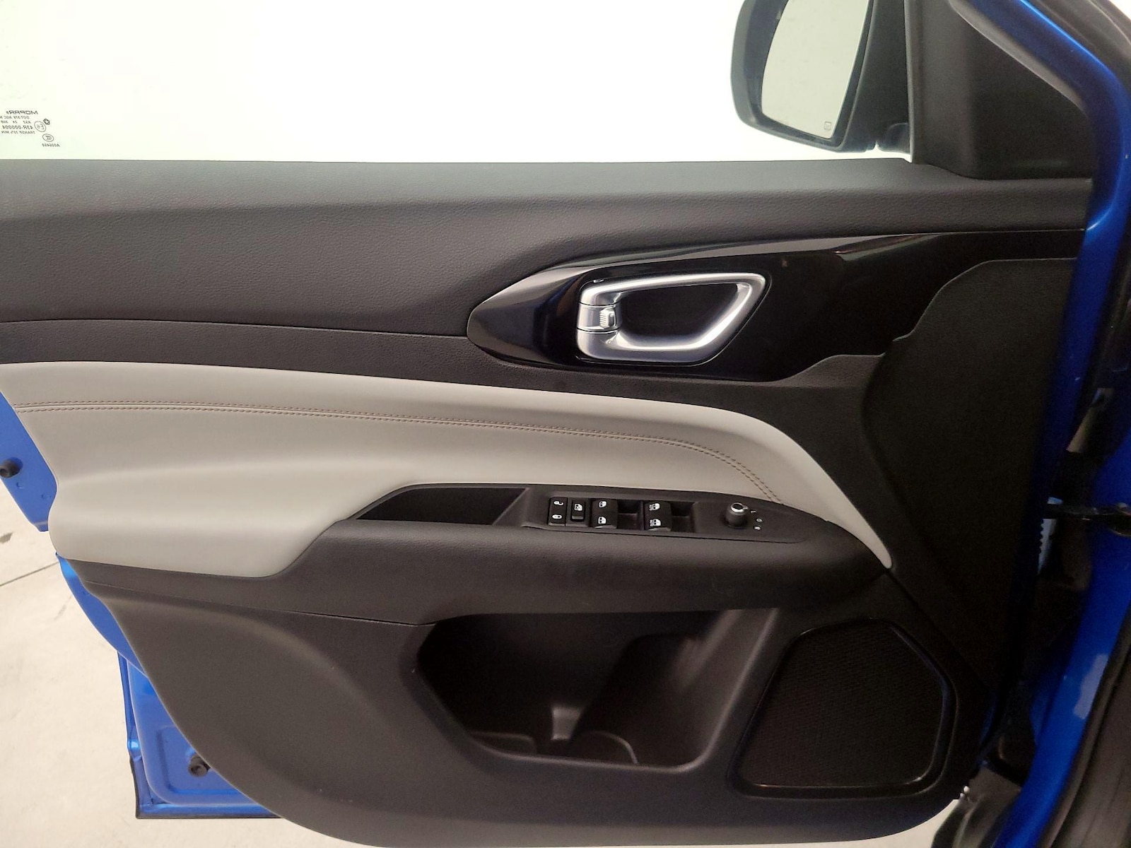 2025 Jeep Compass Limited - Photo 13
