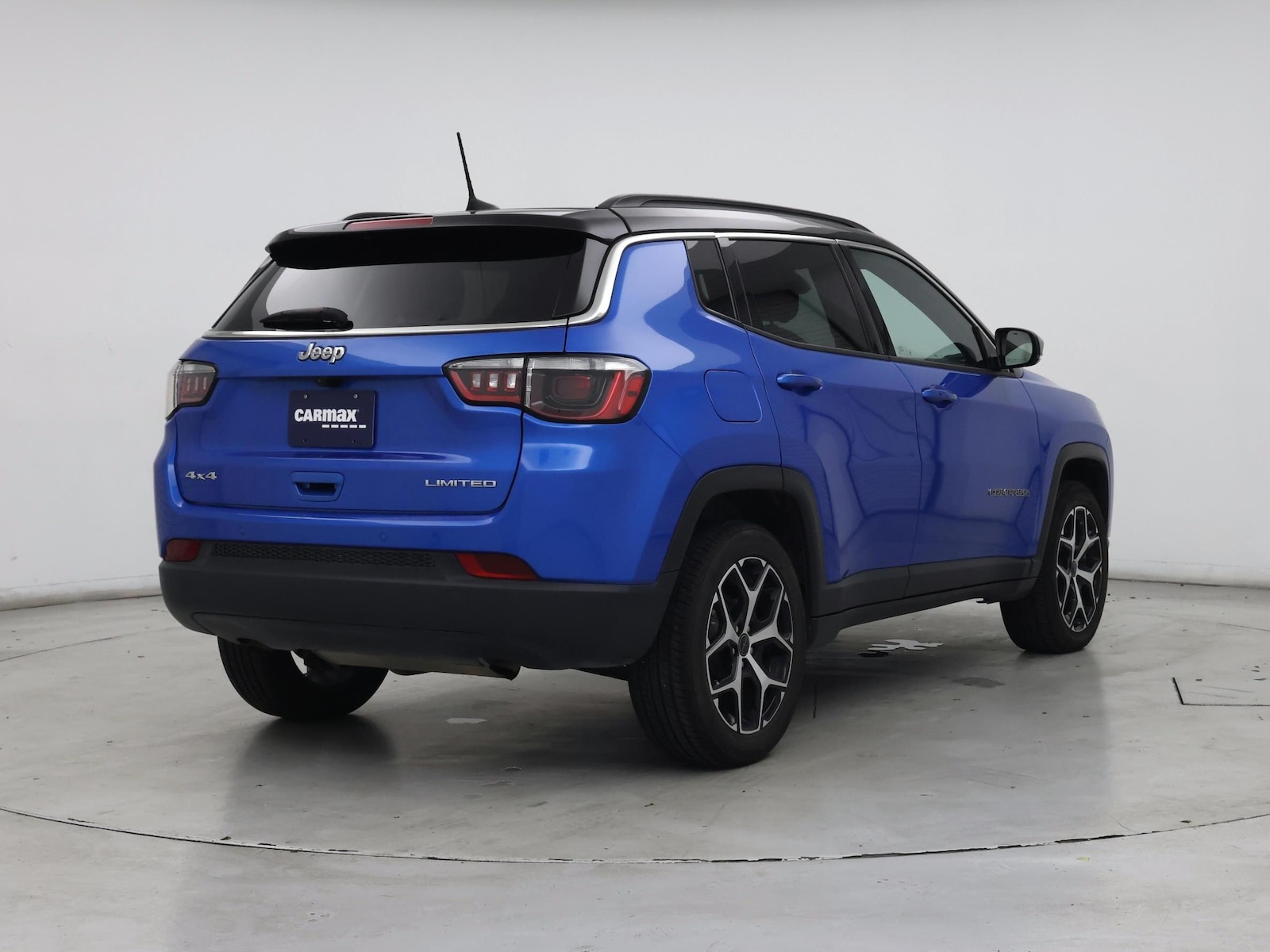 2025 Jeep Compass Limited - Photo 9