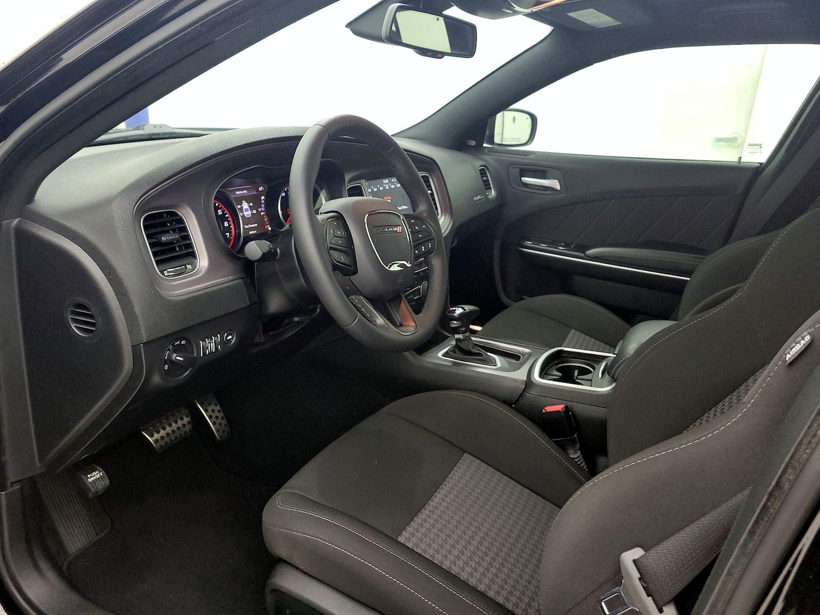 Power Seat(s) & Side Airbags