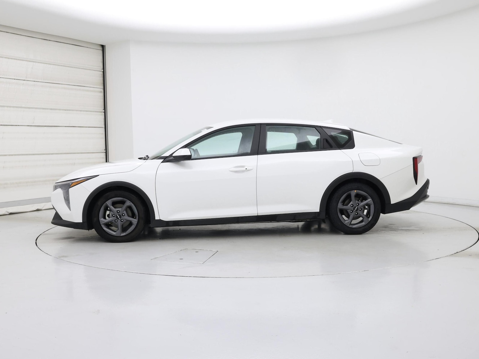 2025 Kia K4 LXS - Photo 4