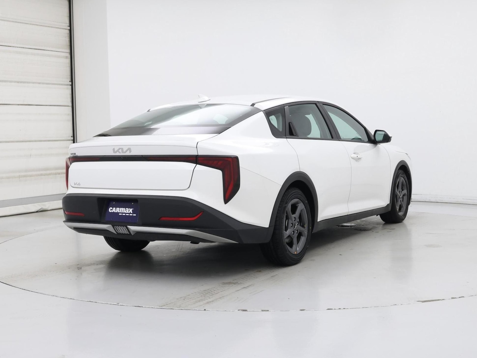 2025 Kia K4 LXS - Photo 9