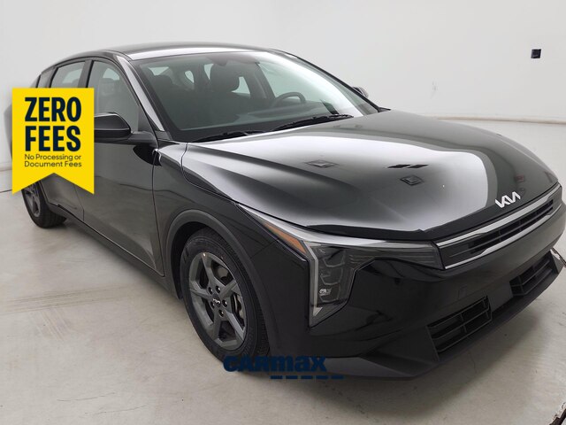 Black 2025 Kia K4 Sedan Front-Wheel Drive Automatic