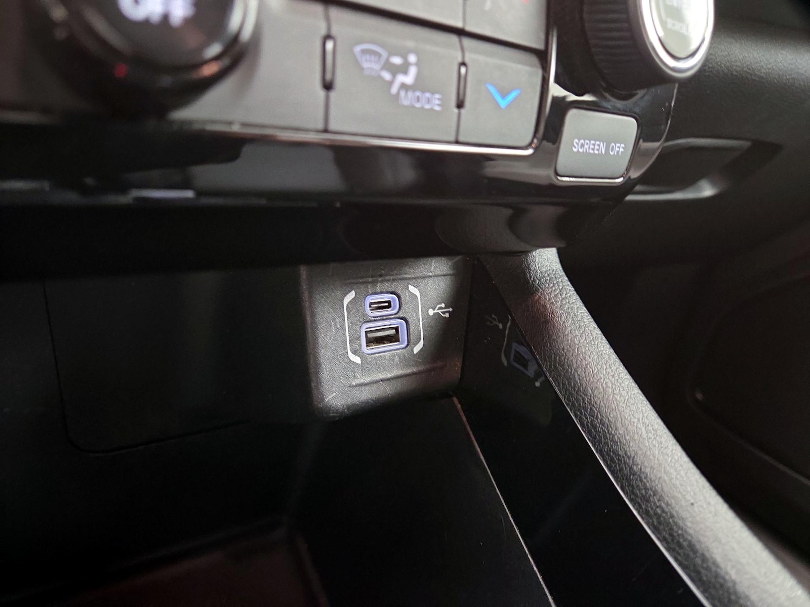 2025 Jeep Compass Limited - Photo 19