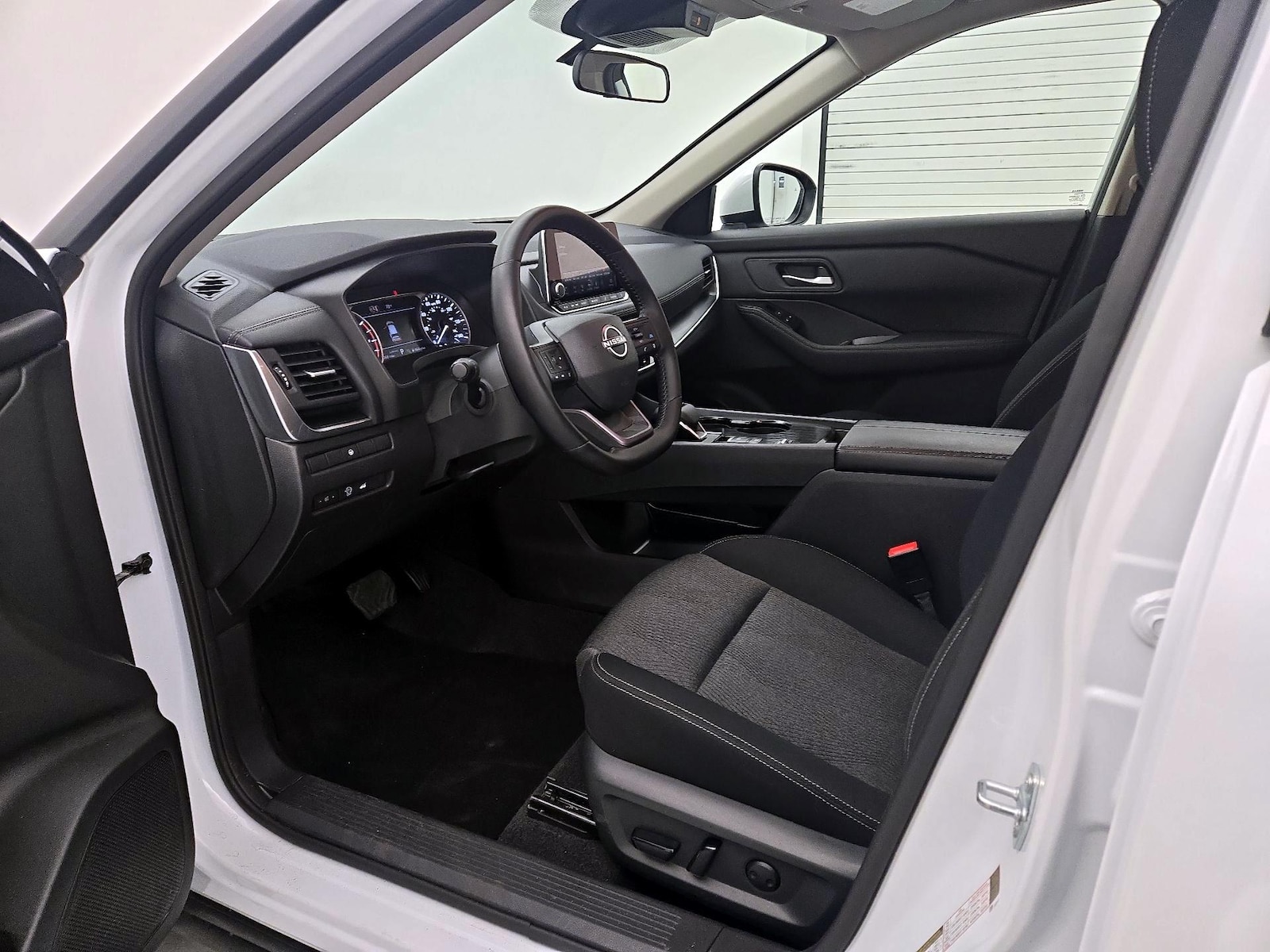 Power Seat(s) & Side Airbags