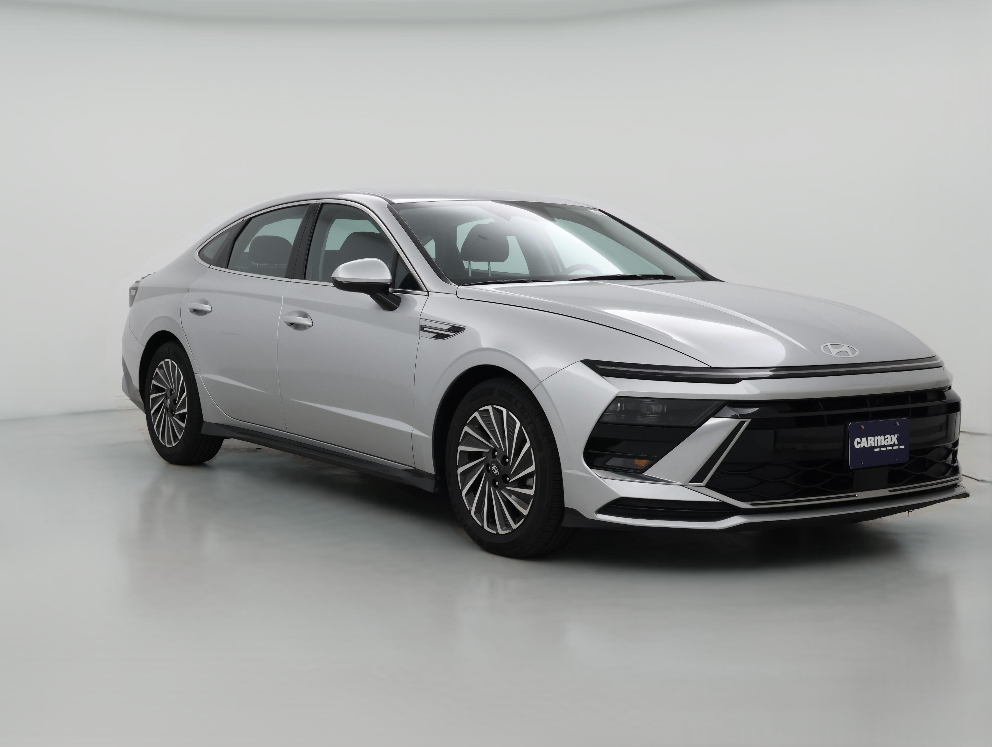 2025 Hyundai Sonata Hybrid