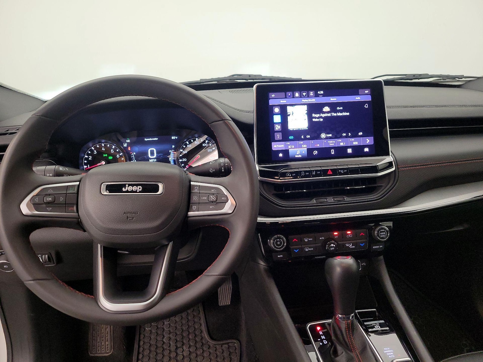 2025 Jeep Compass Trailhawk - Photo 10