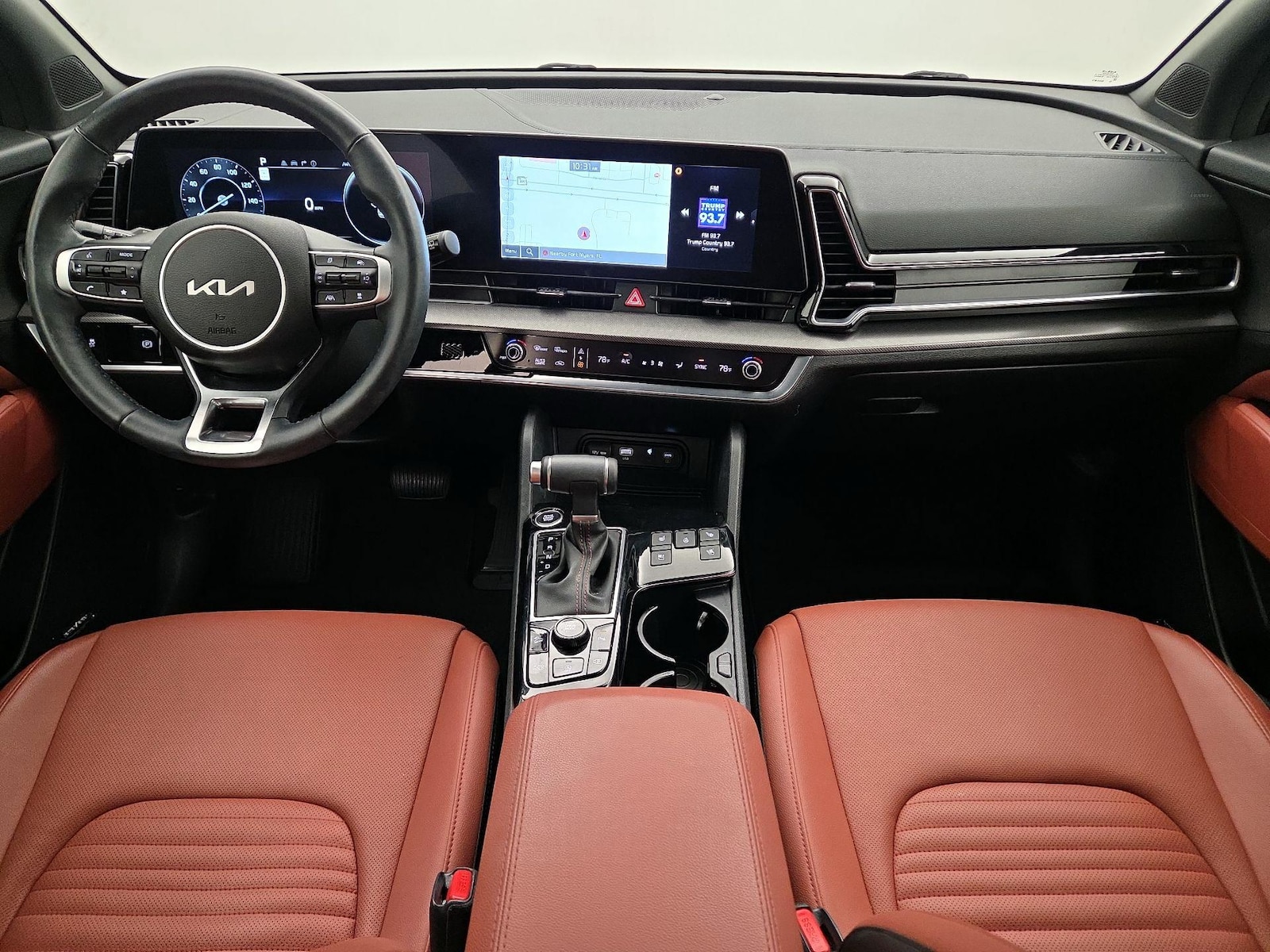 Apple CarPlay® & Android Auto™