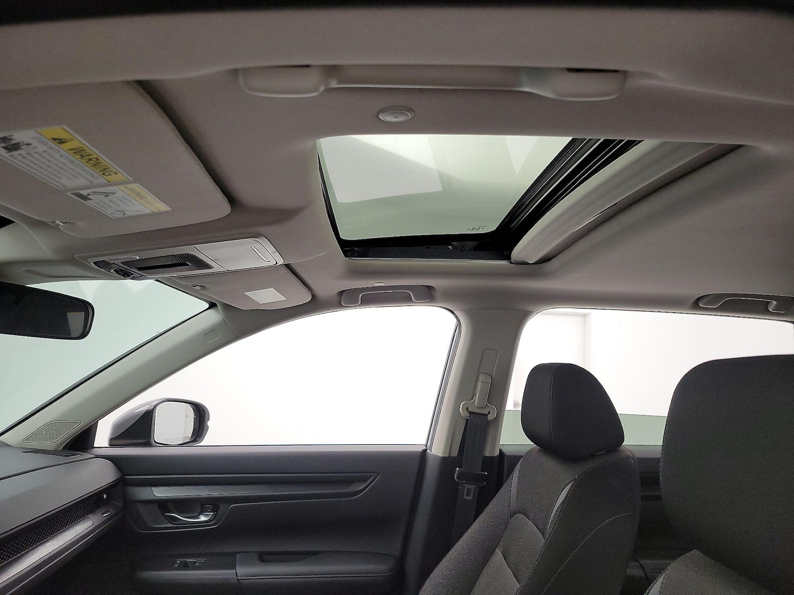 Sunroof(s) & Overhead Airbags