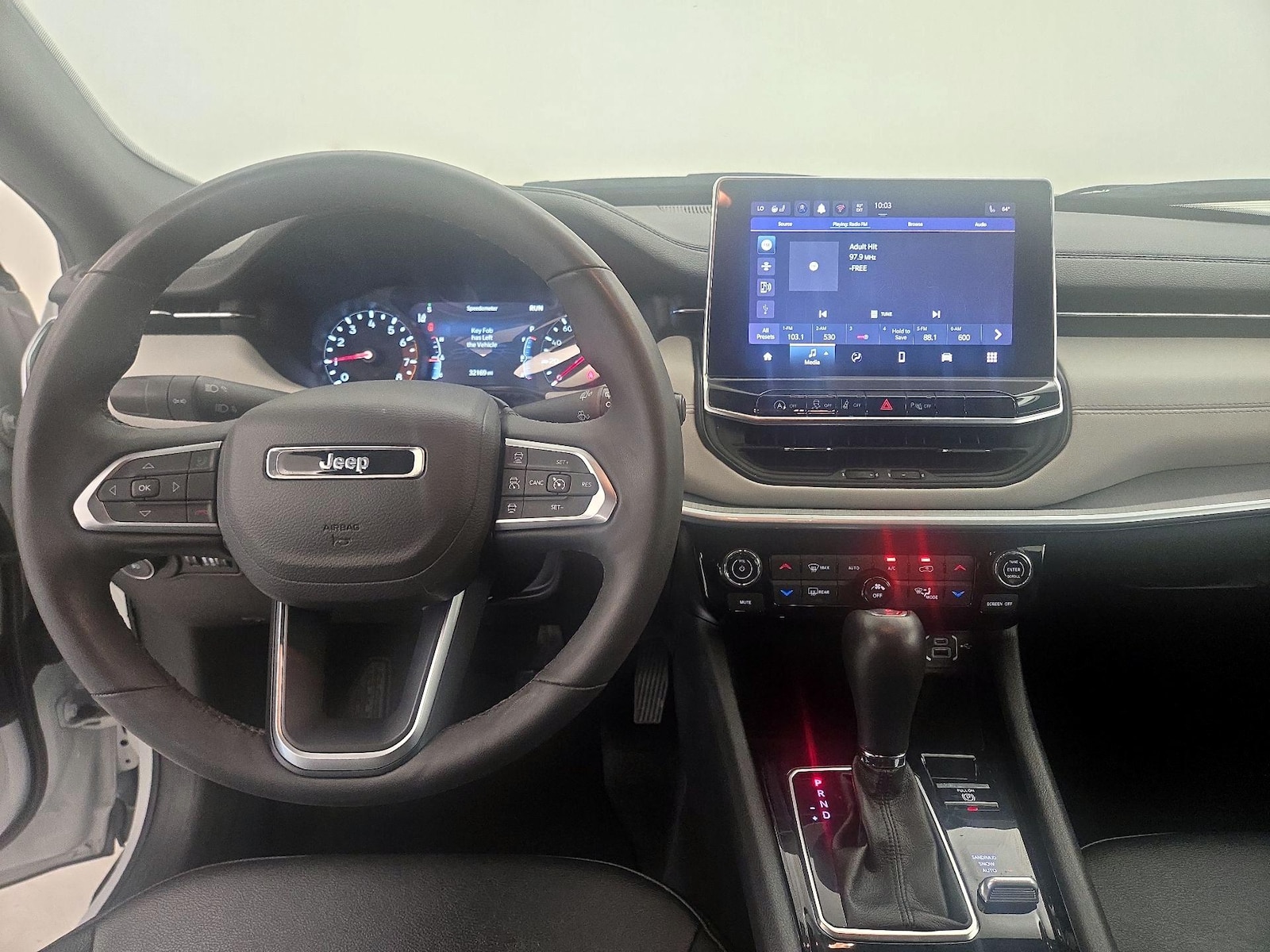 2025 Jeep Compass Limited - Photo 10