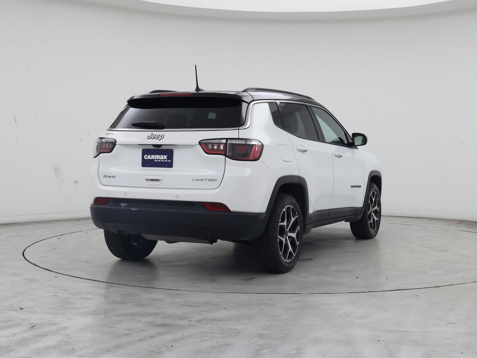 2025 Jeep Compass Limited - Photo 9