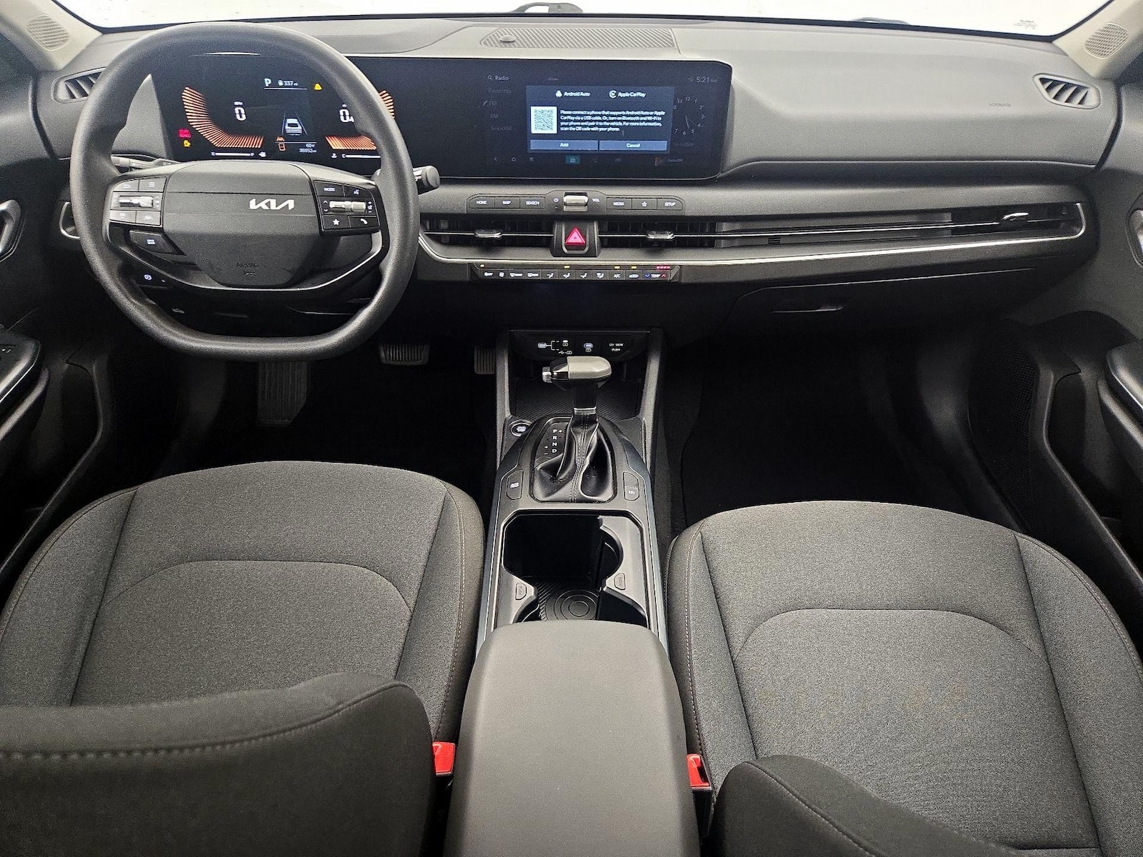 Apple CarPlay® & Android Auto™
