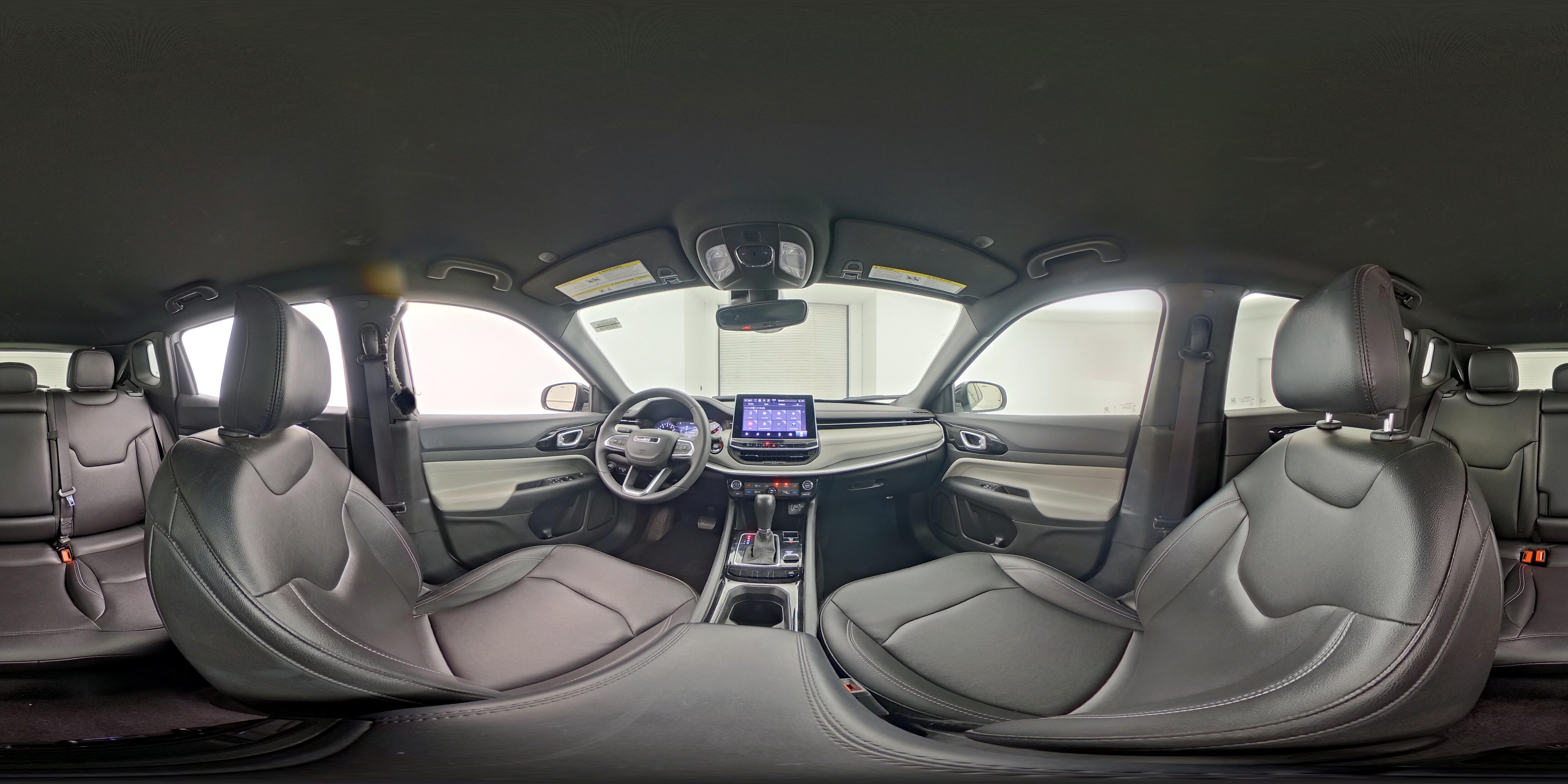 2025 Jeep Compass Limited - Photo 24