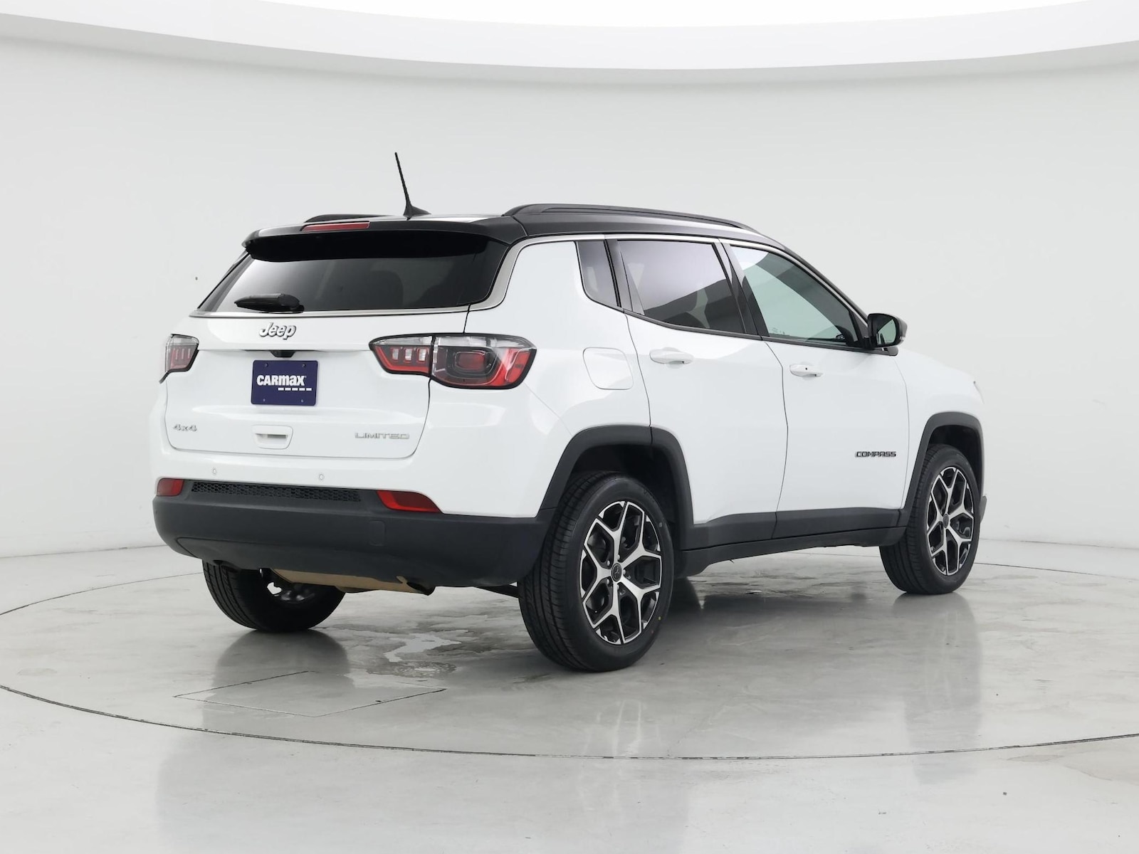 2025 Jeep Compass Limited - Photo 9