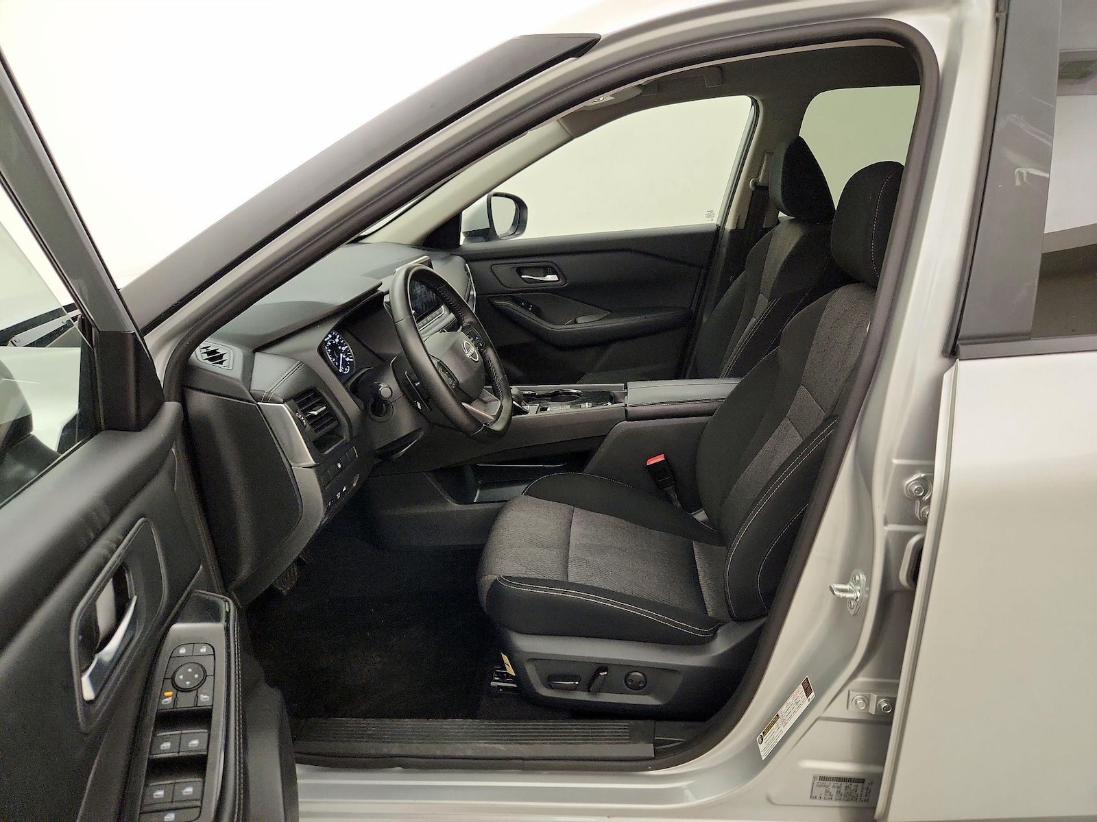 Power Seat(s) & Side Airbags