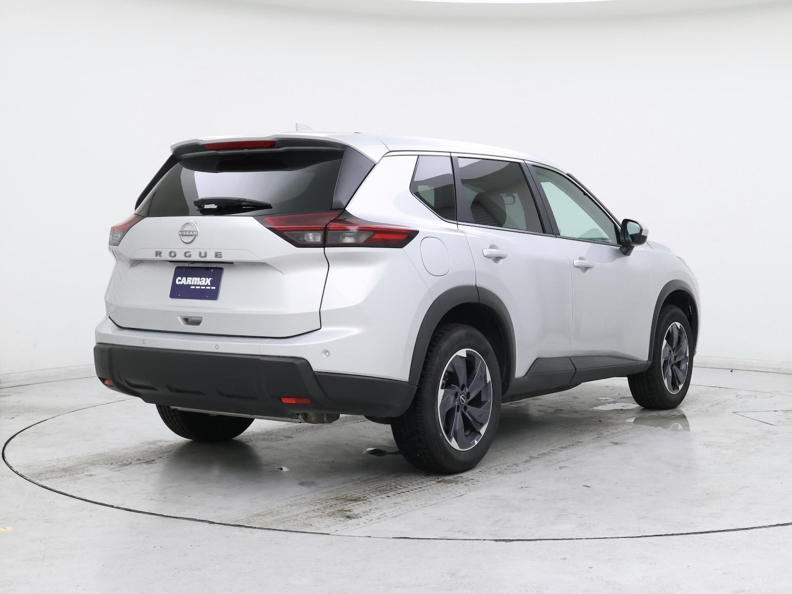 2025 Nissan Rogue SV - Photo 9