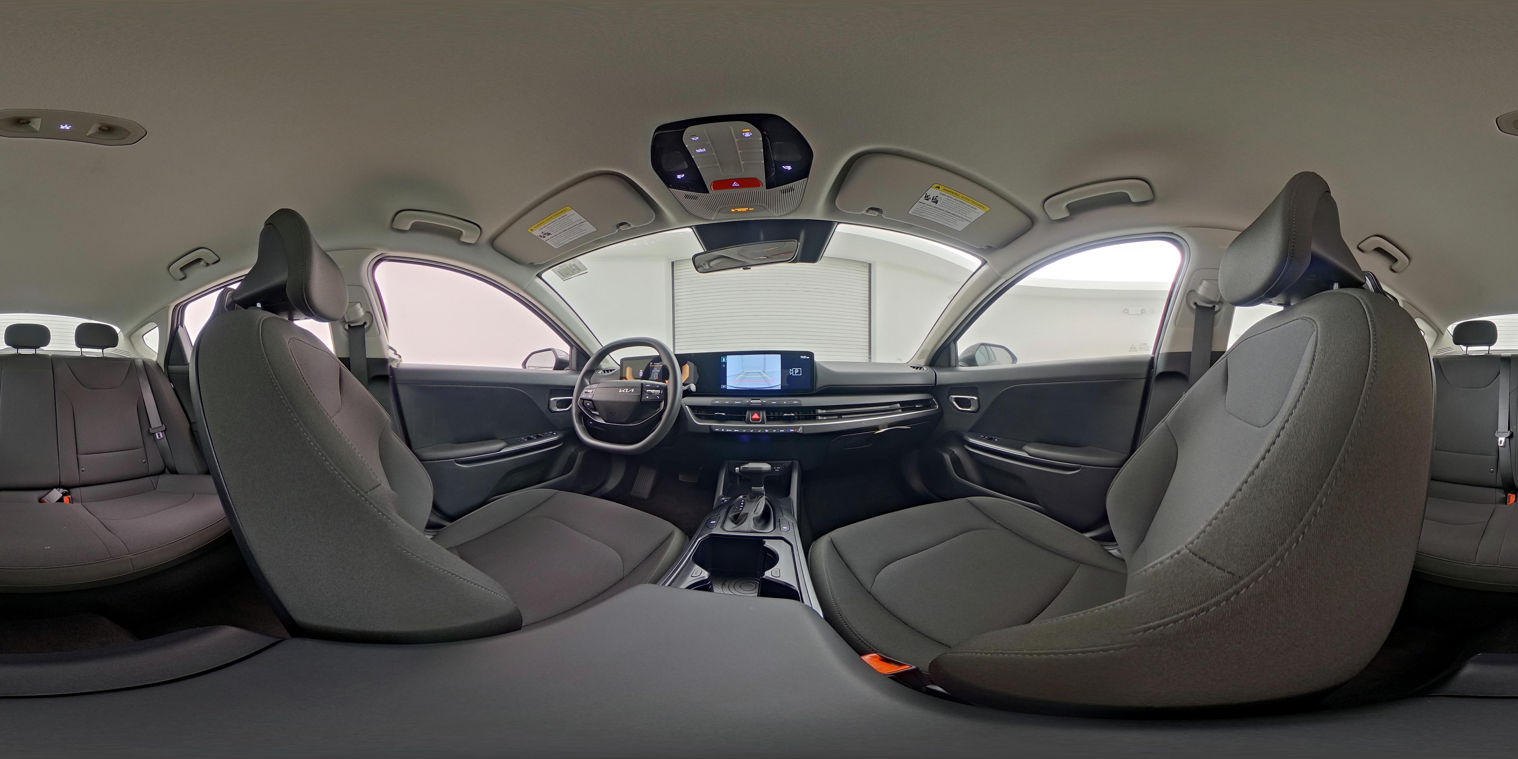 2026 Kia K4 LXS - Photo 24
