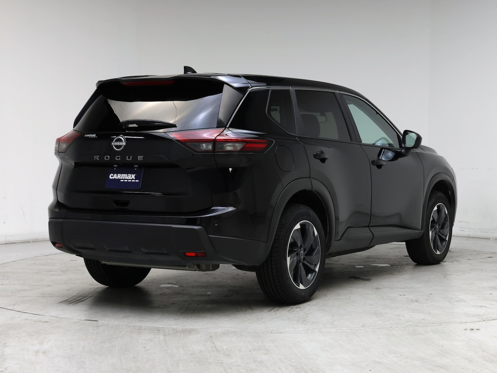 2025 Nissan Rogue SV - Photo 9