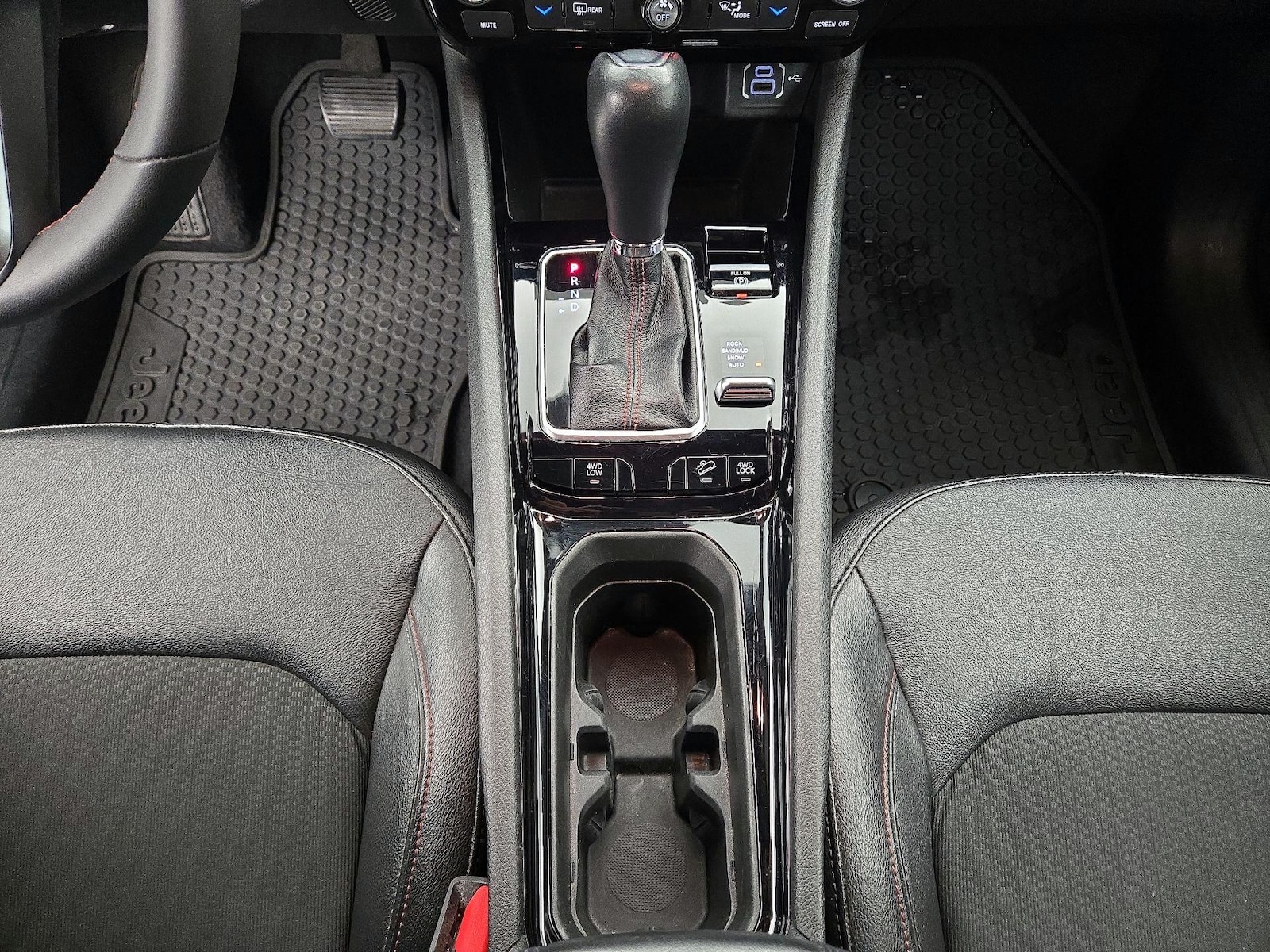 2025 Jeep Compass Trailhawk - Photo 18
