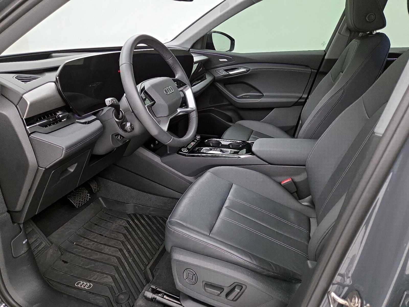 2025 Audi Q6 e-tron Premium Plus - Photo 12