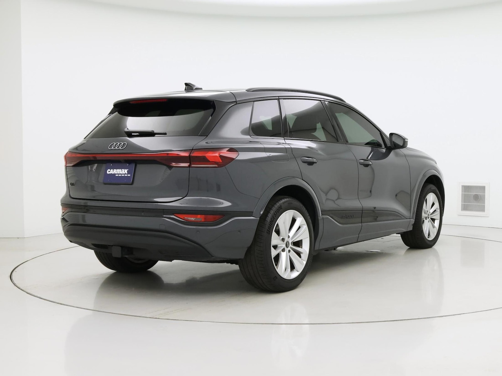 2025 Audi Q6 e-tron Premium Plus - Photo 9