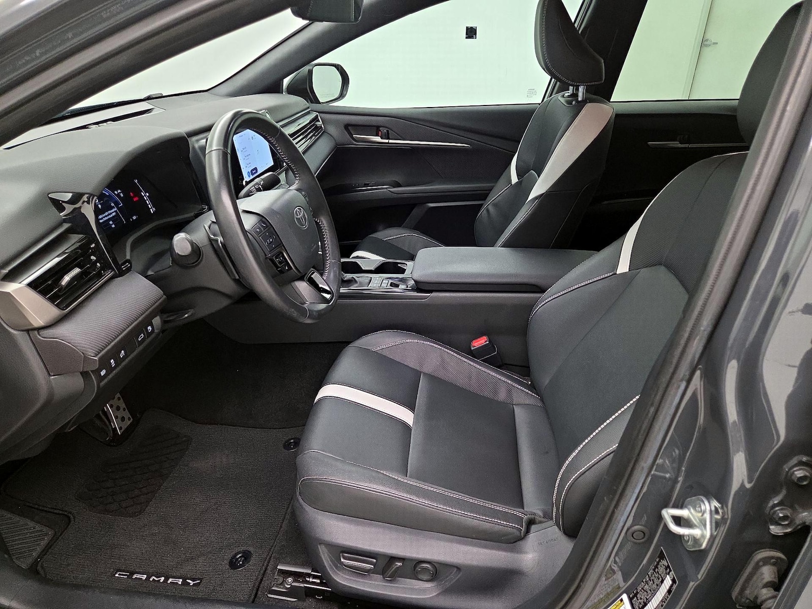 Power Seat(s) & Side Airbags