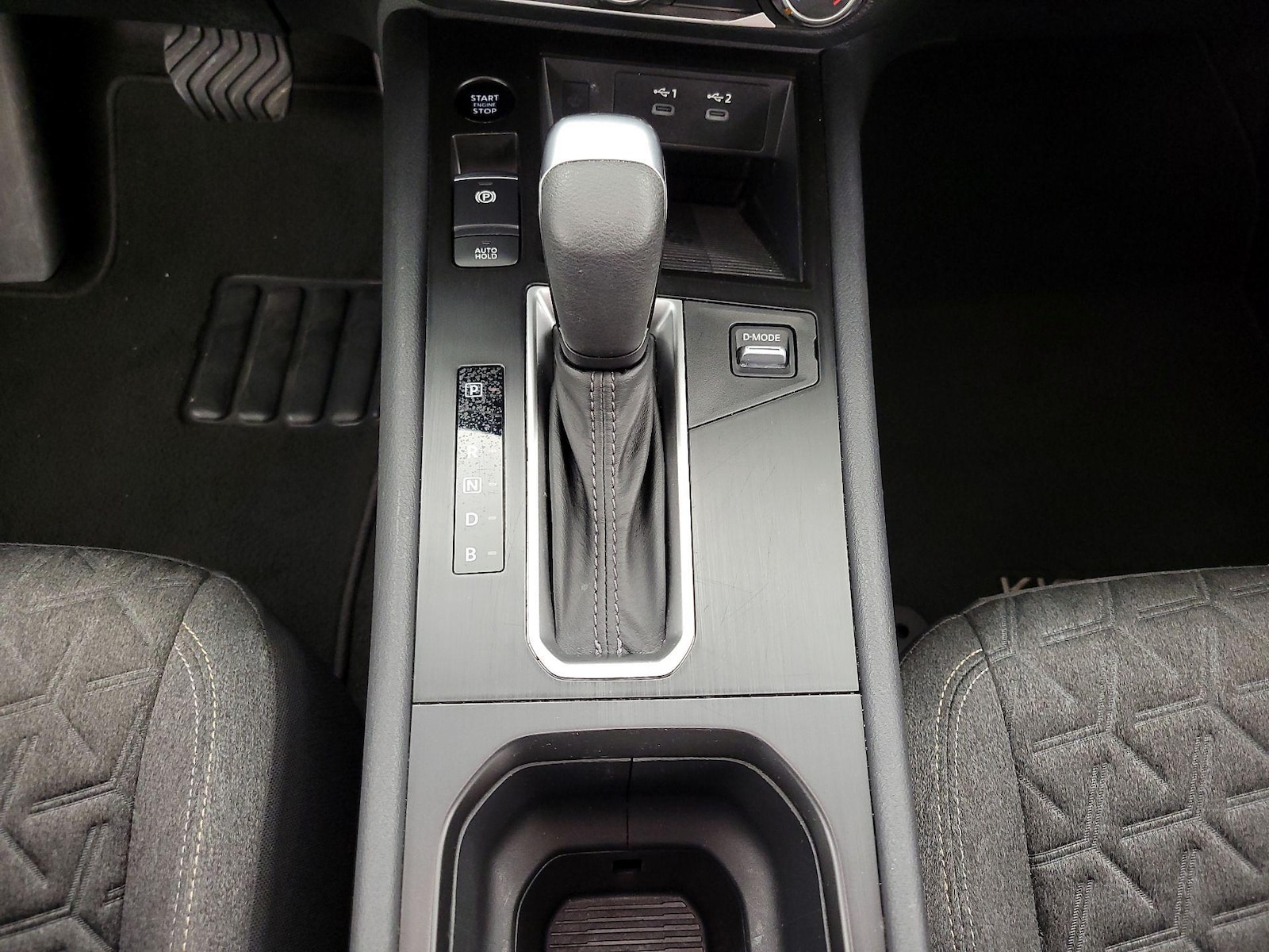2025 Nissan Kicks SV - Photo 18
