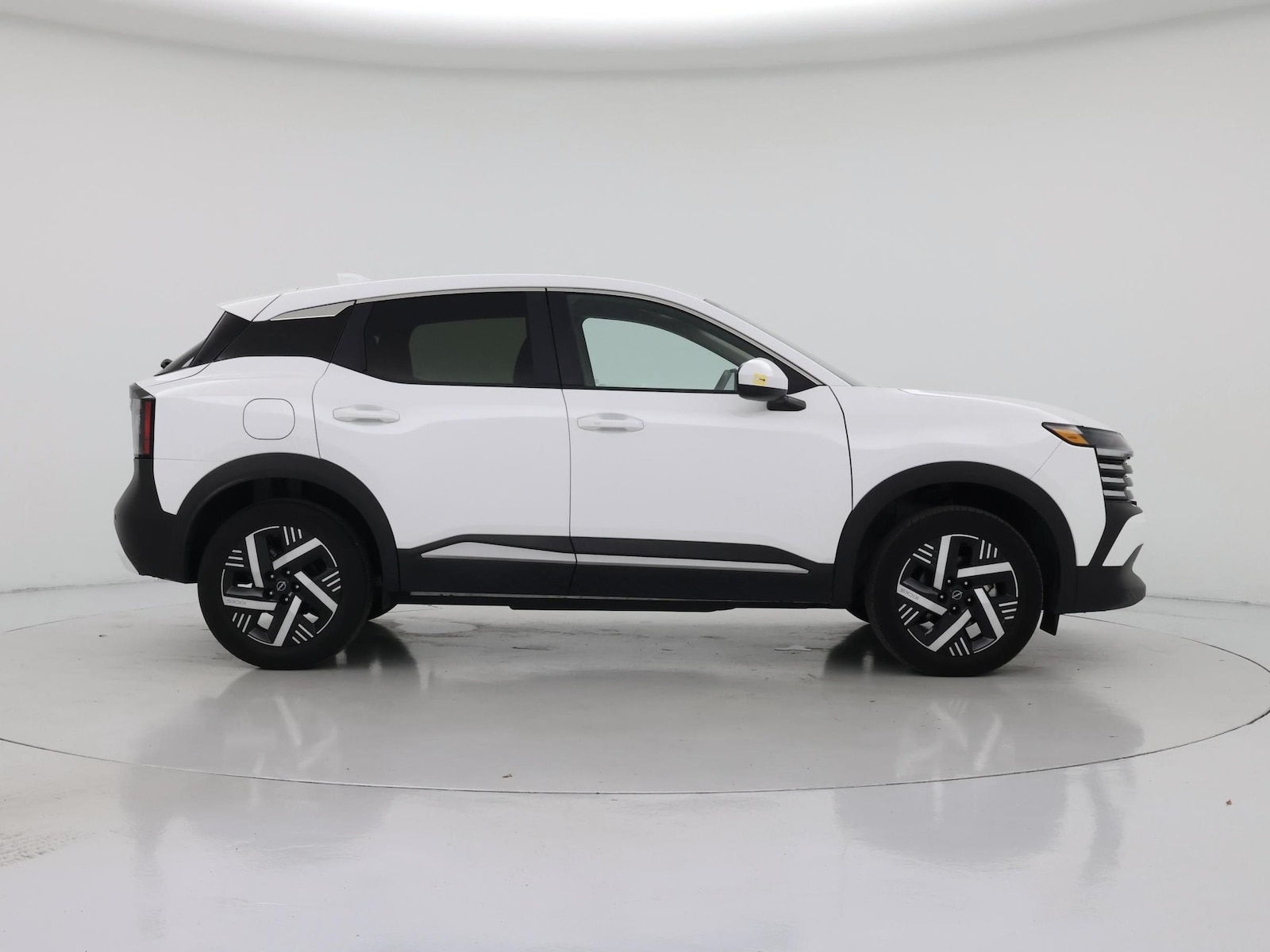 2025 Nissan Kicks SV - Photo 8