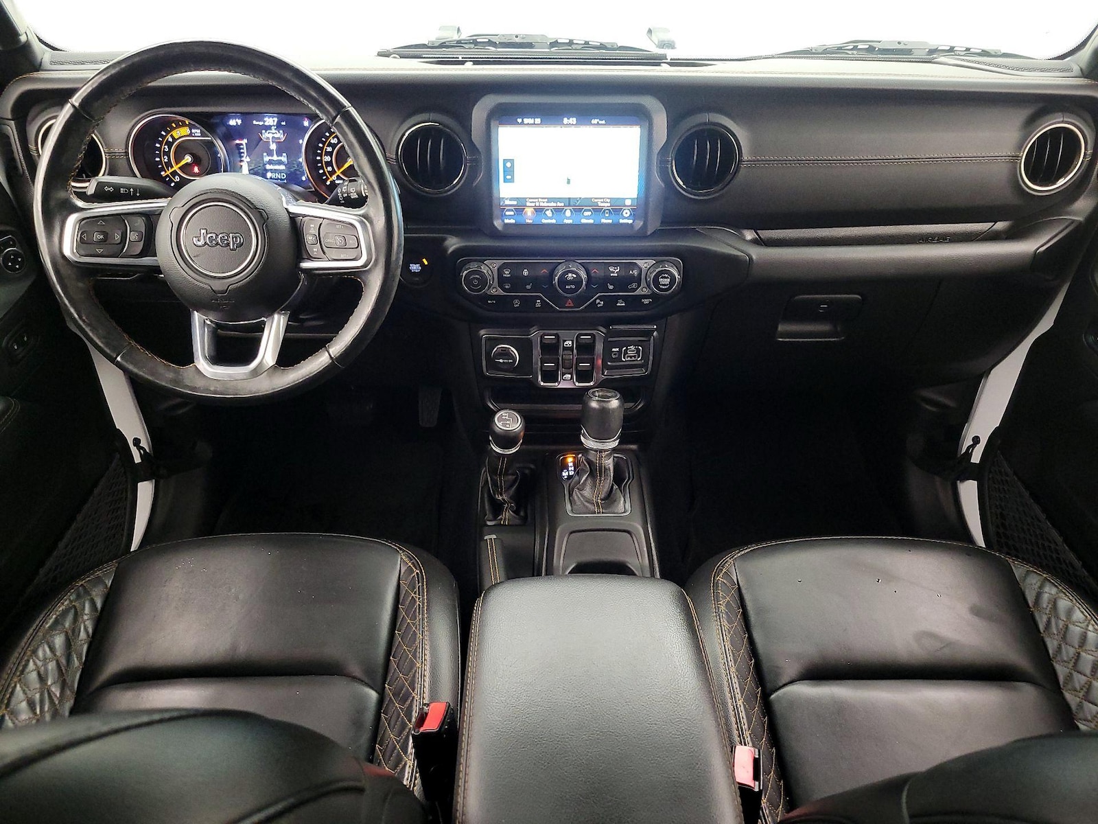 Apple CarPlay® & Android Auto™