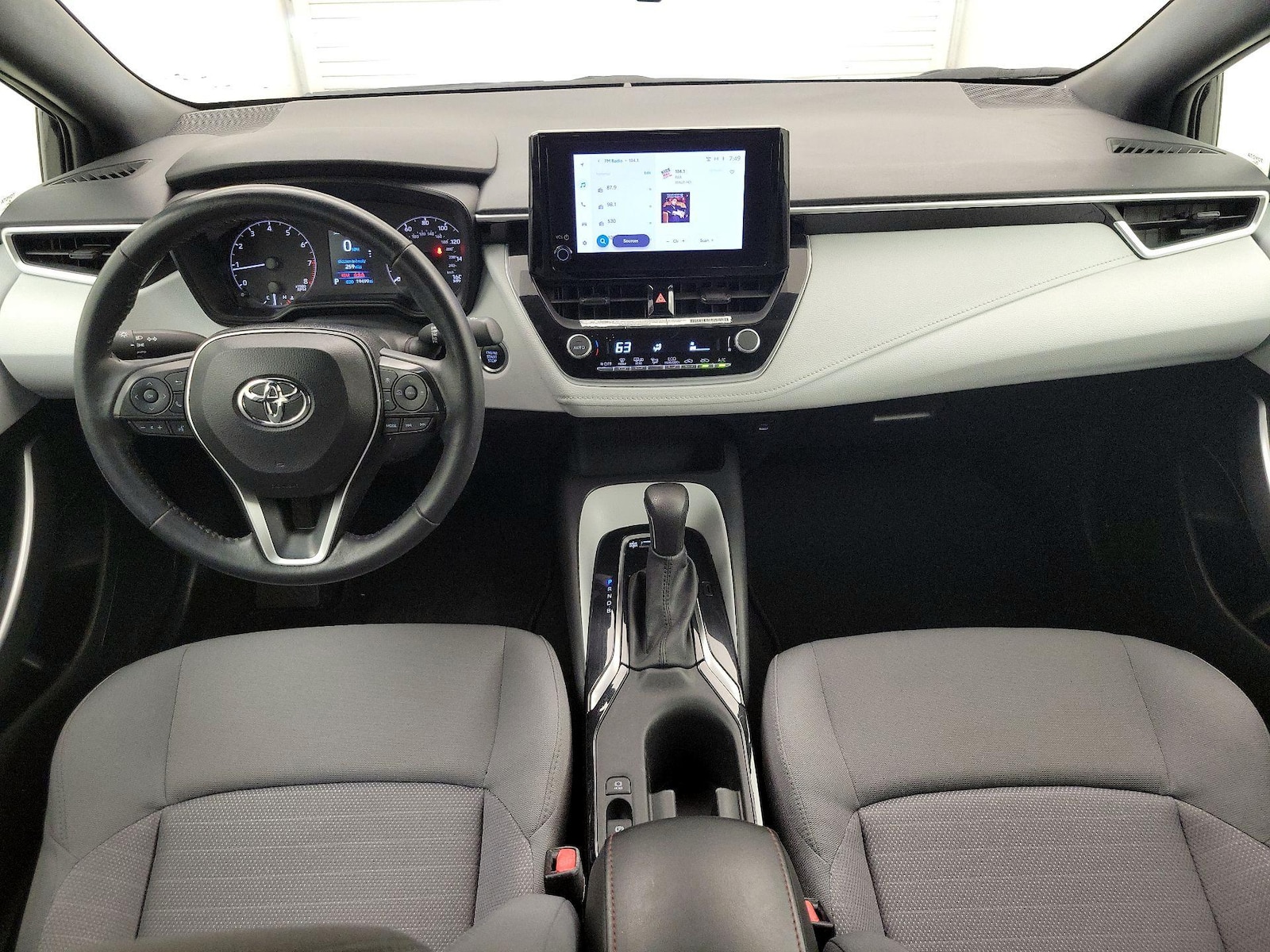 Apple CarPlay® & Android Auto™