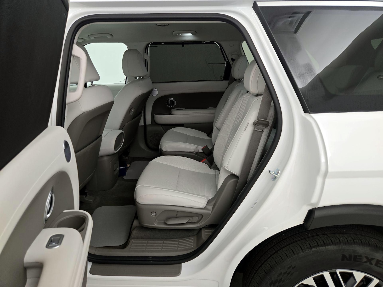 Rear Air Conditioning